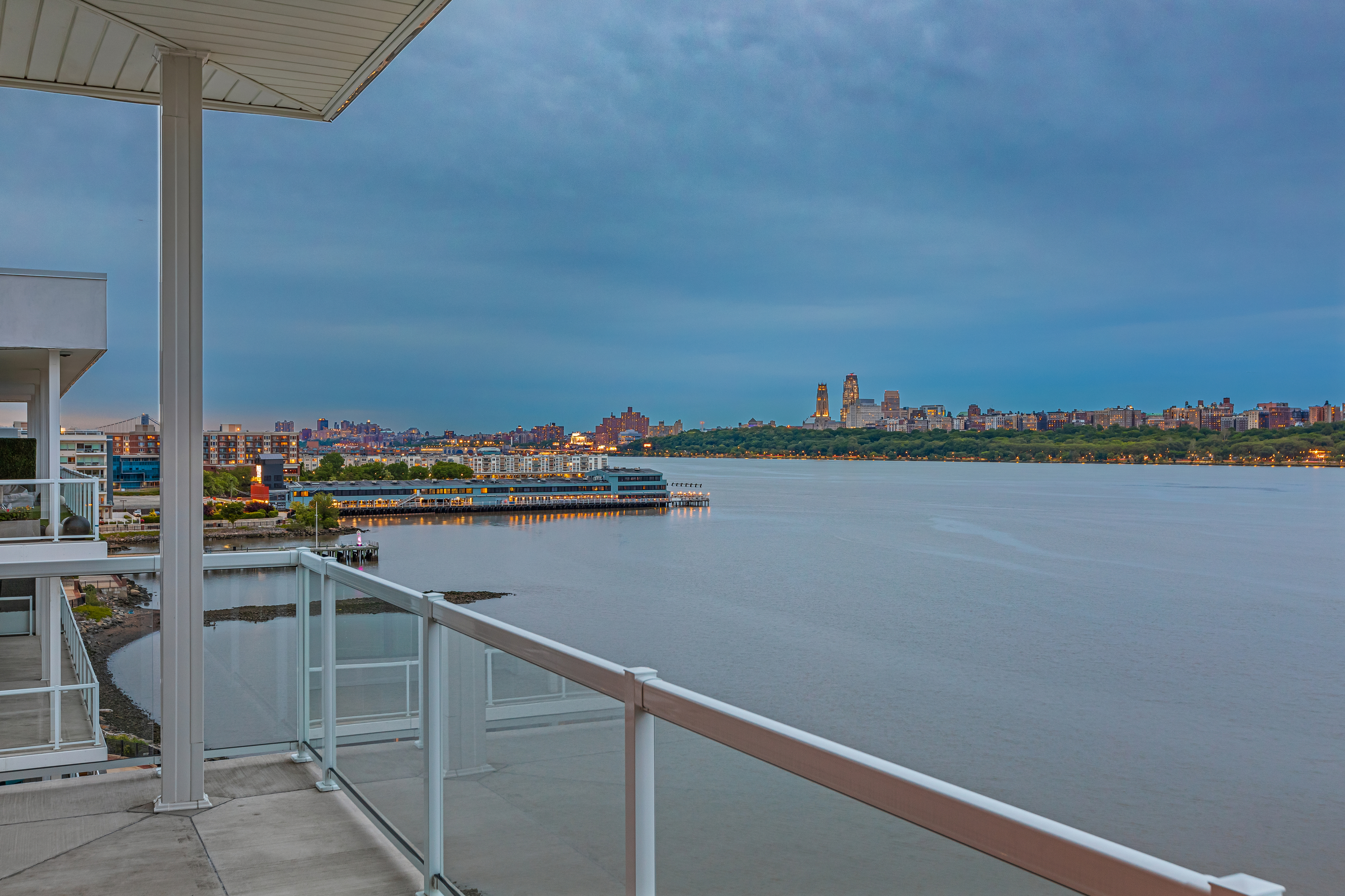 3 Somerset Lane, #611 