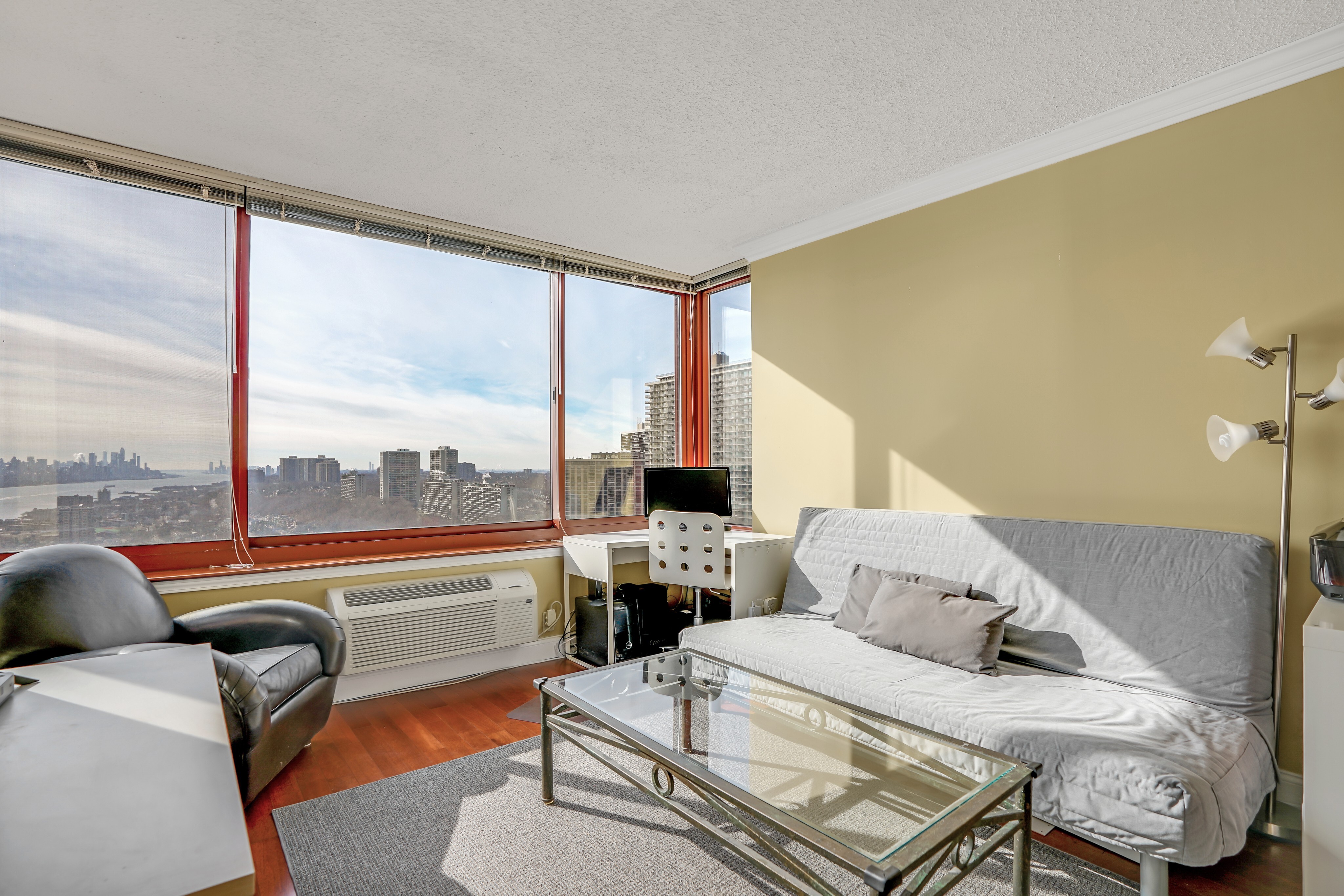 100 Old Palisade Road, #3106