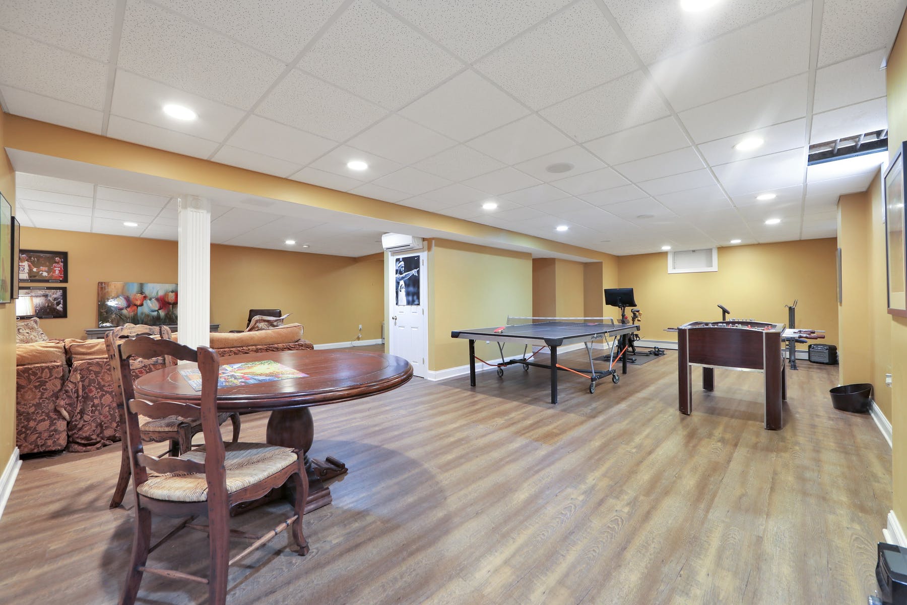611 Bridle Path