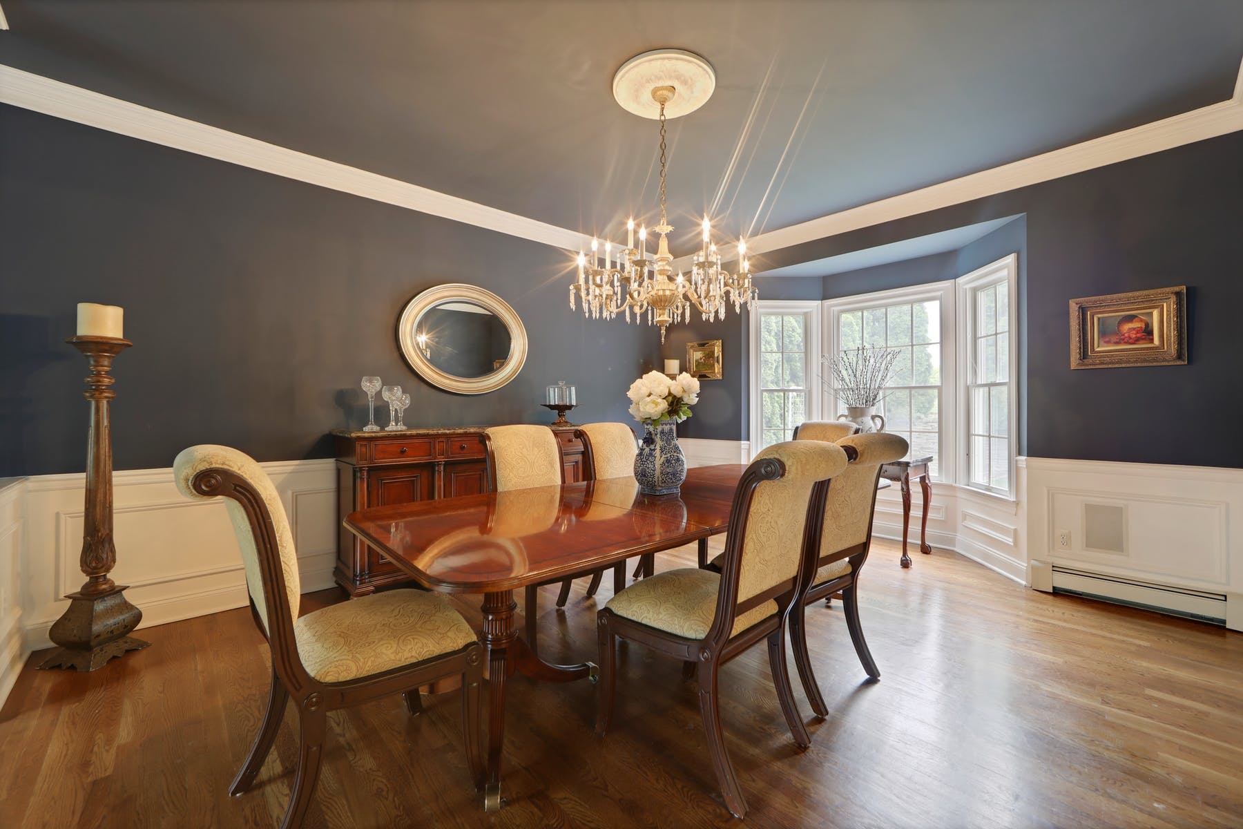 611 Bridle Path