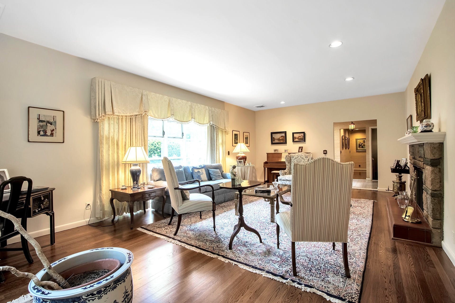 2 North Brae Court