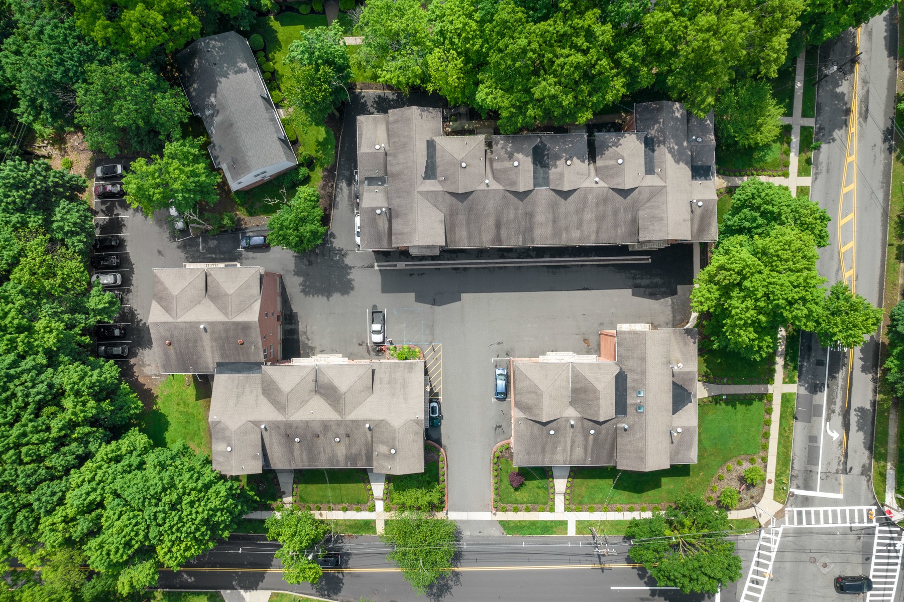 361 Claremont Avenue, #10 