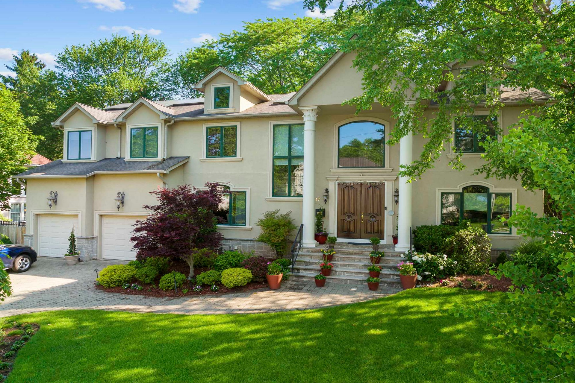 17 Maplewood Road