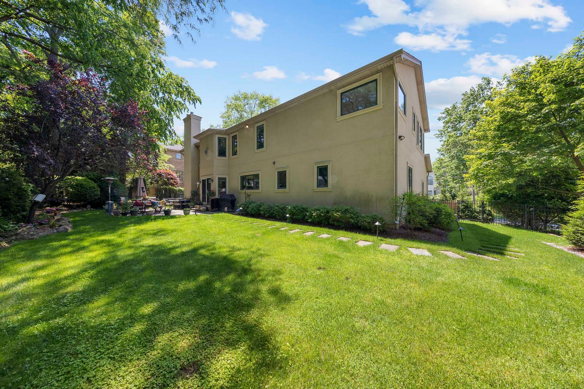 17 Maplewood Road