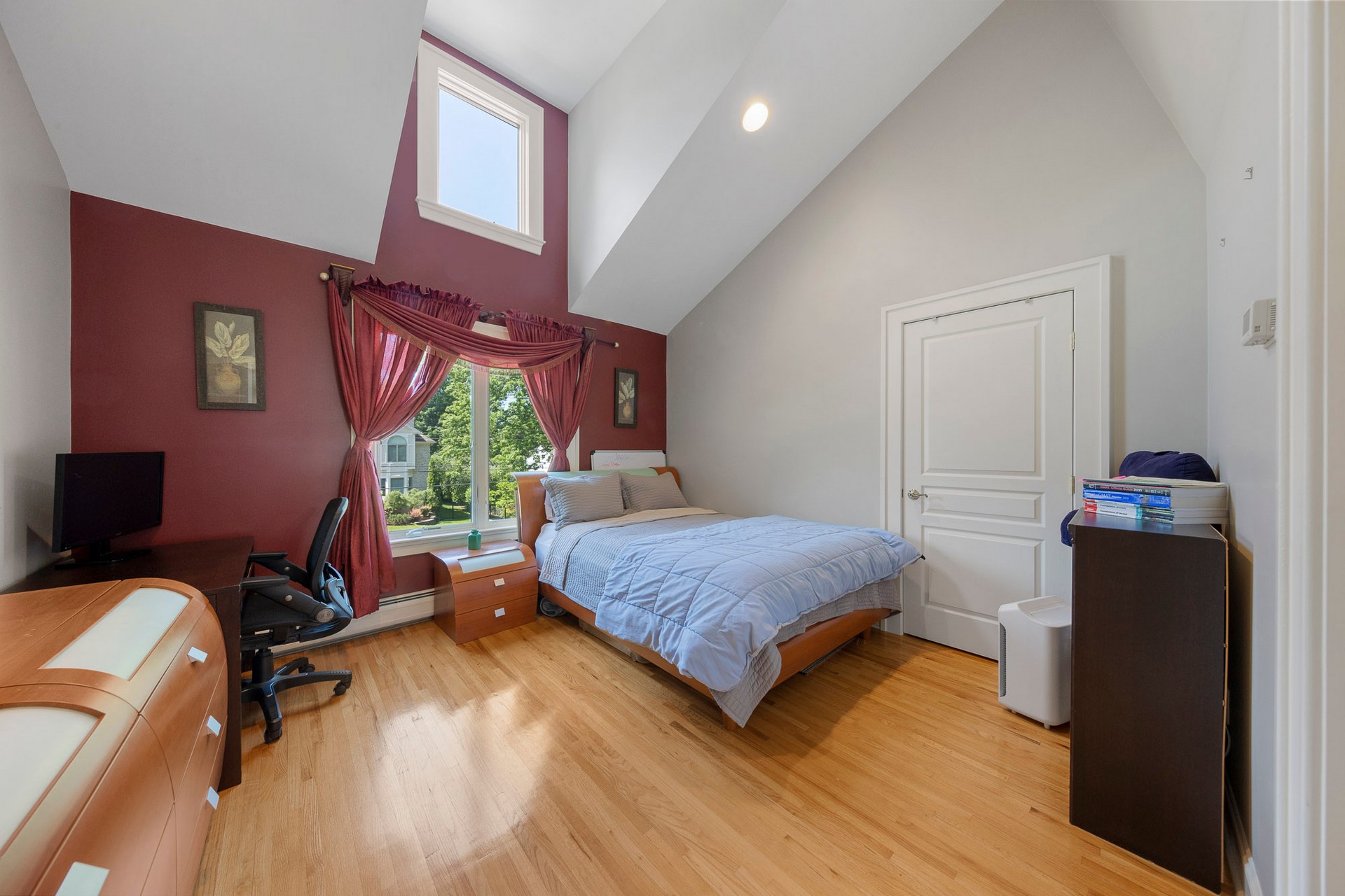 17 Maplewood Road