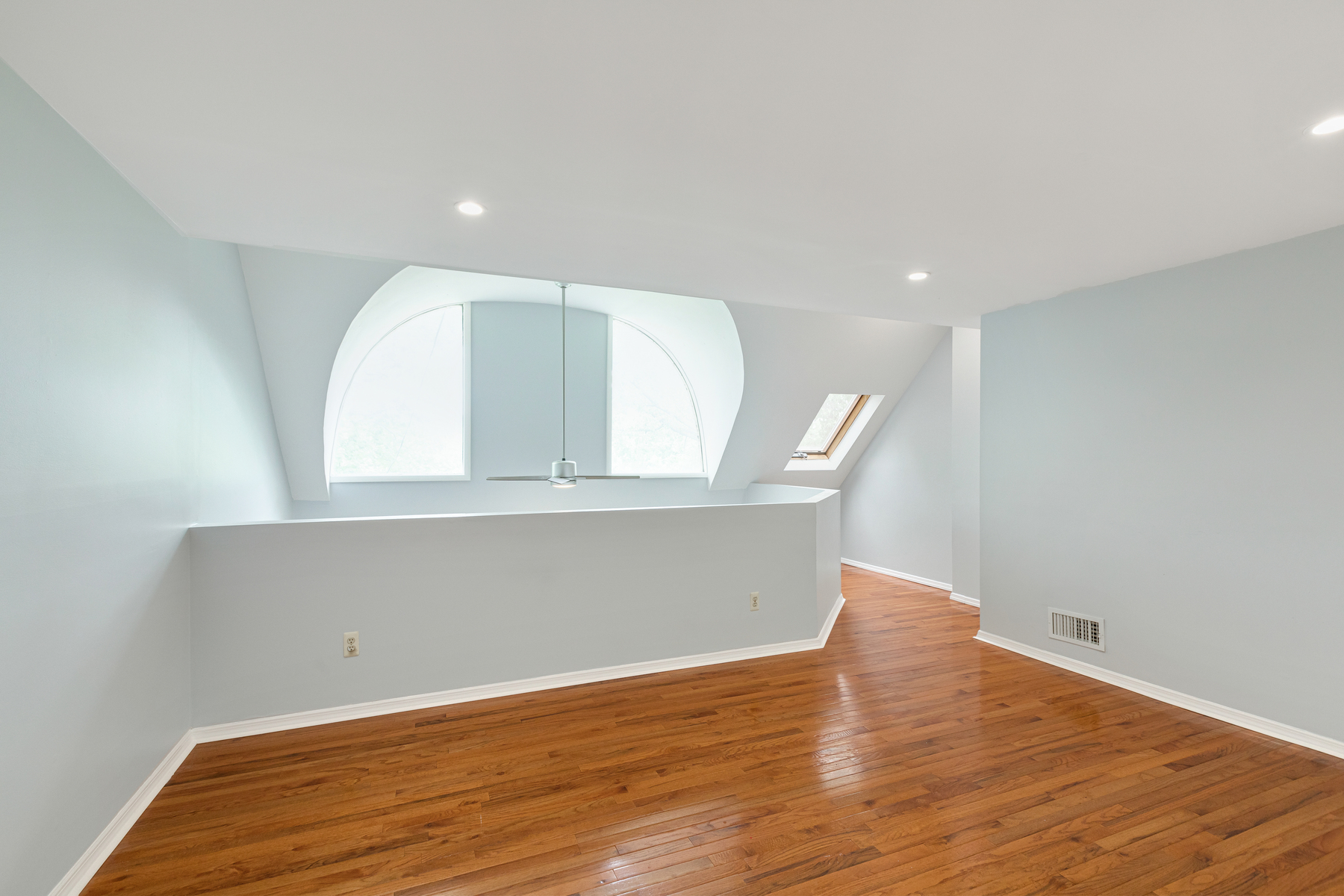 704 River Renaissance