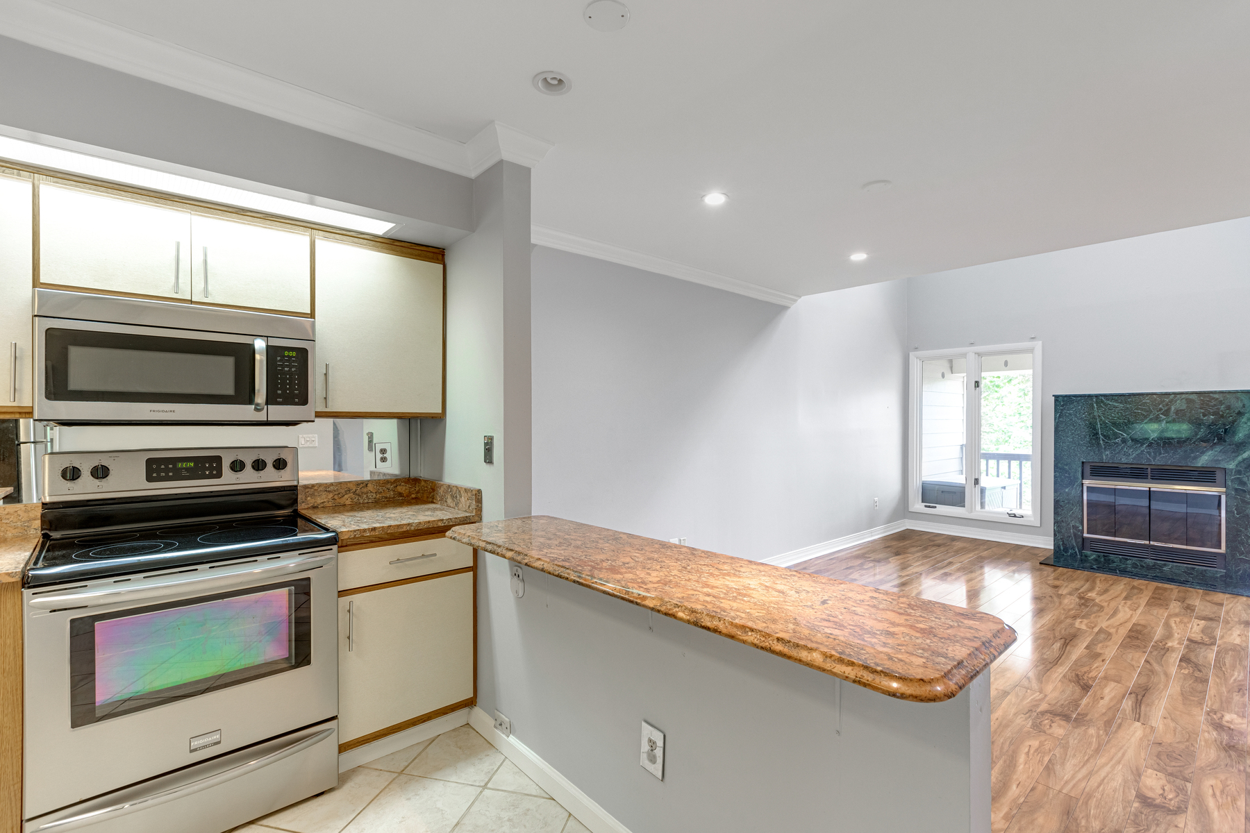704 River Renaissance