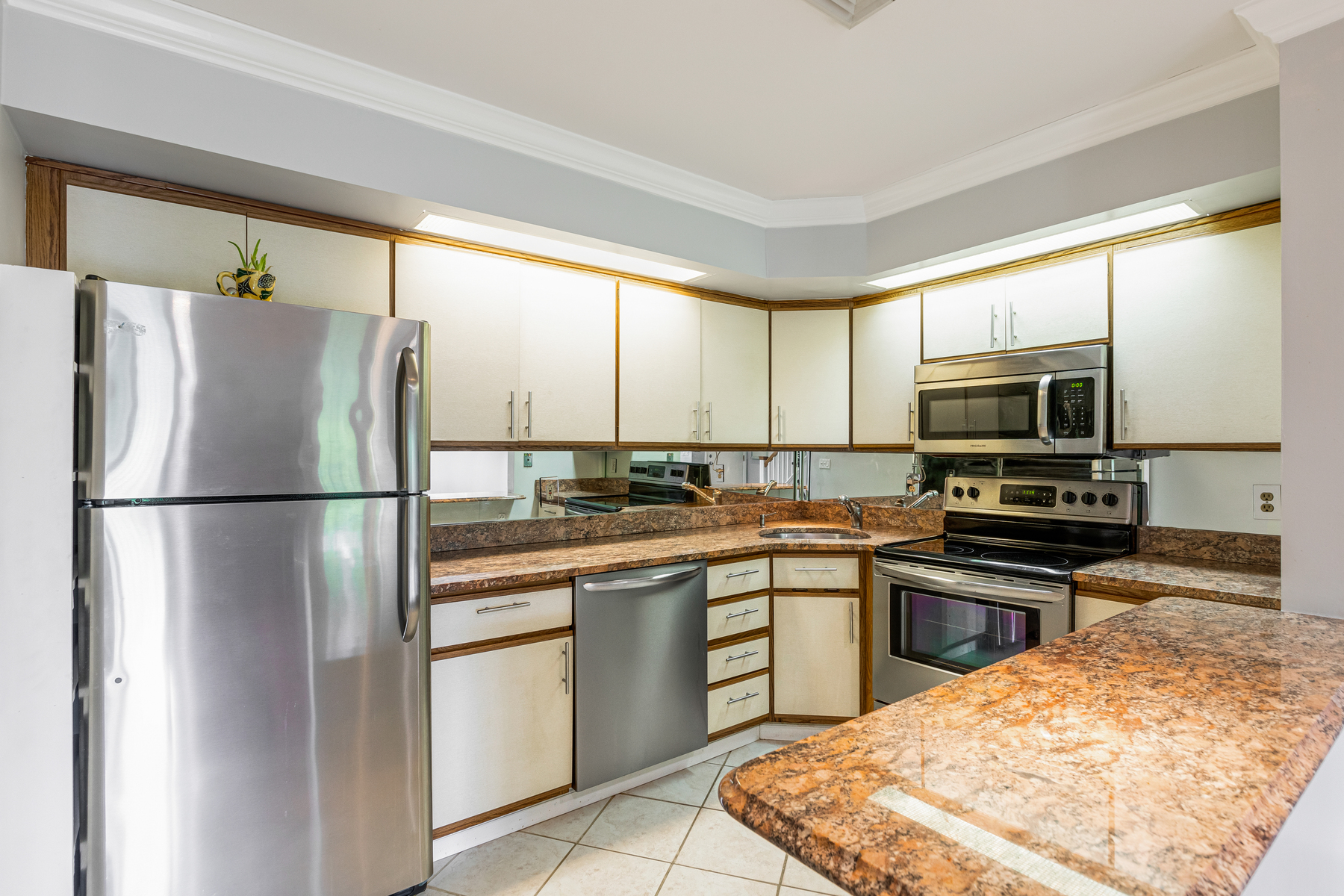 704 River Renaissance
