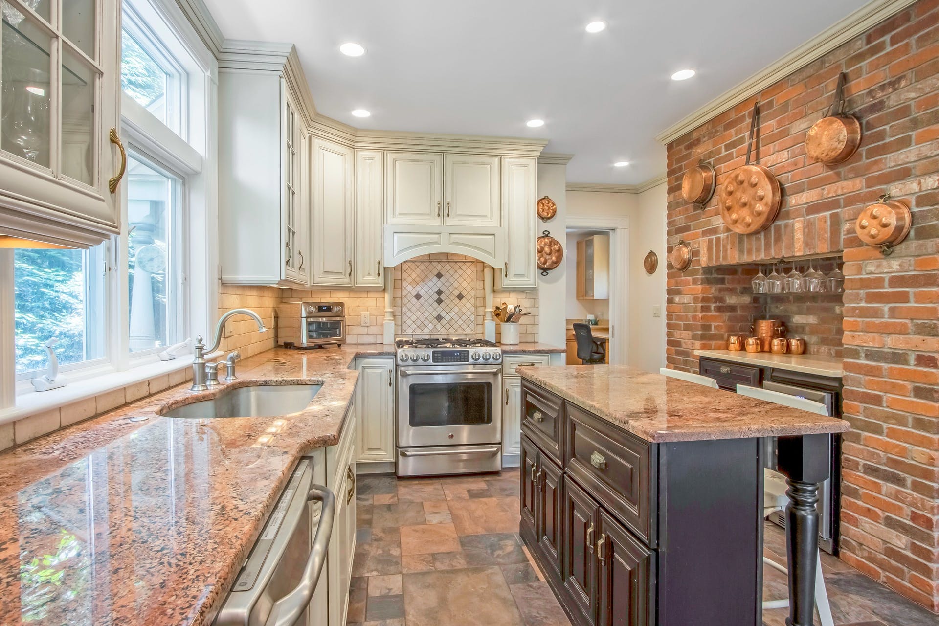 5 Ravine Road