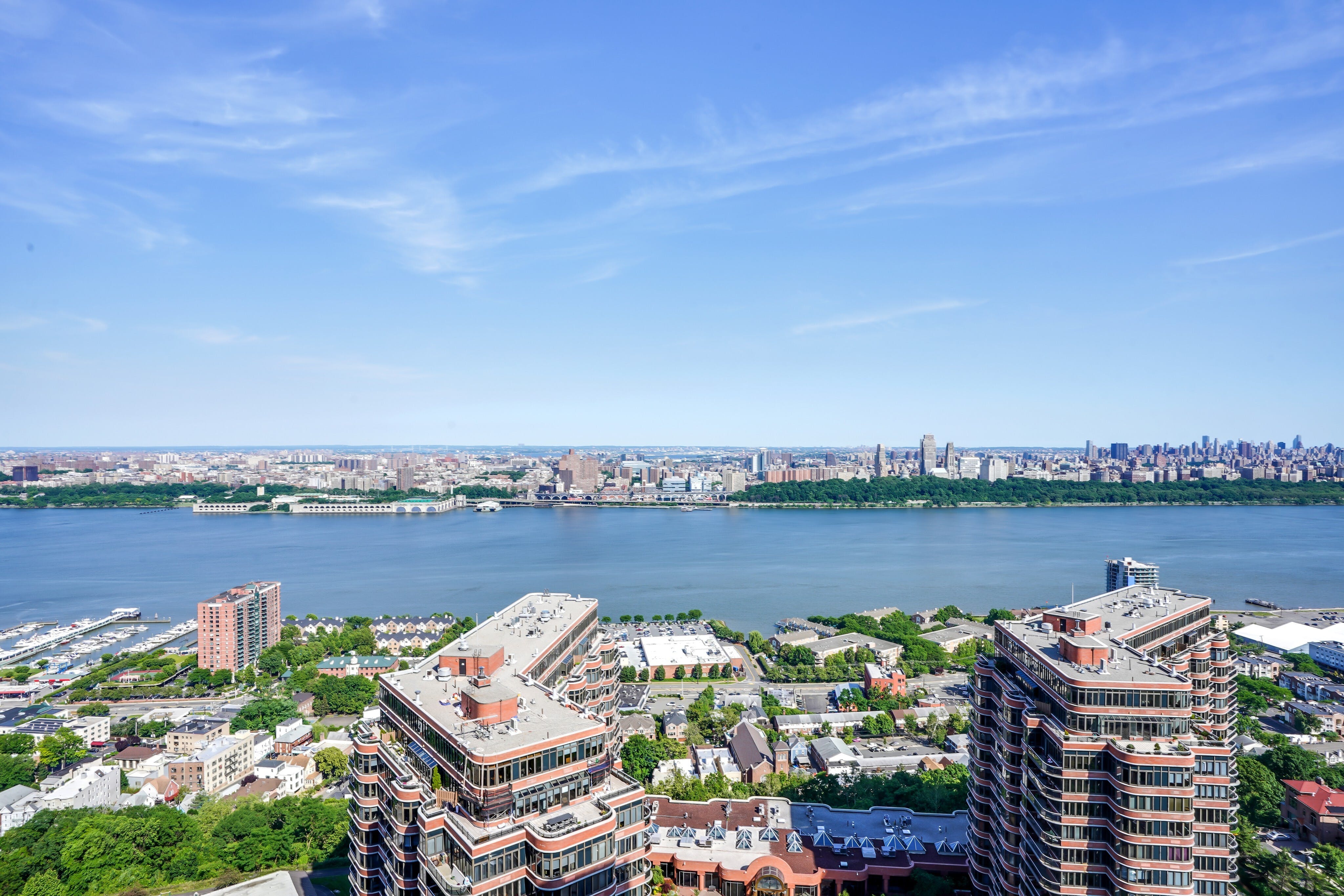 200 Winston Drive, #2811