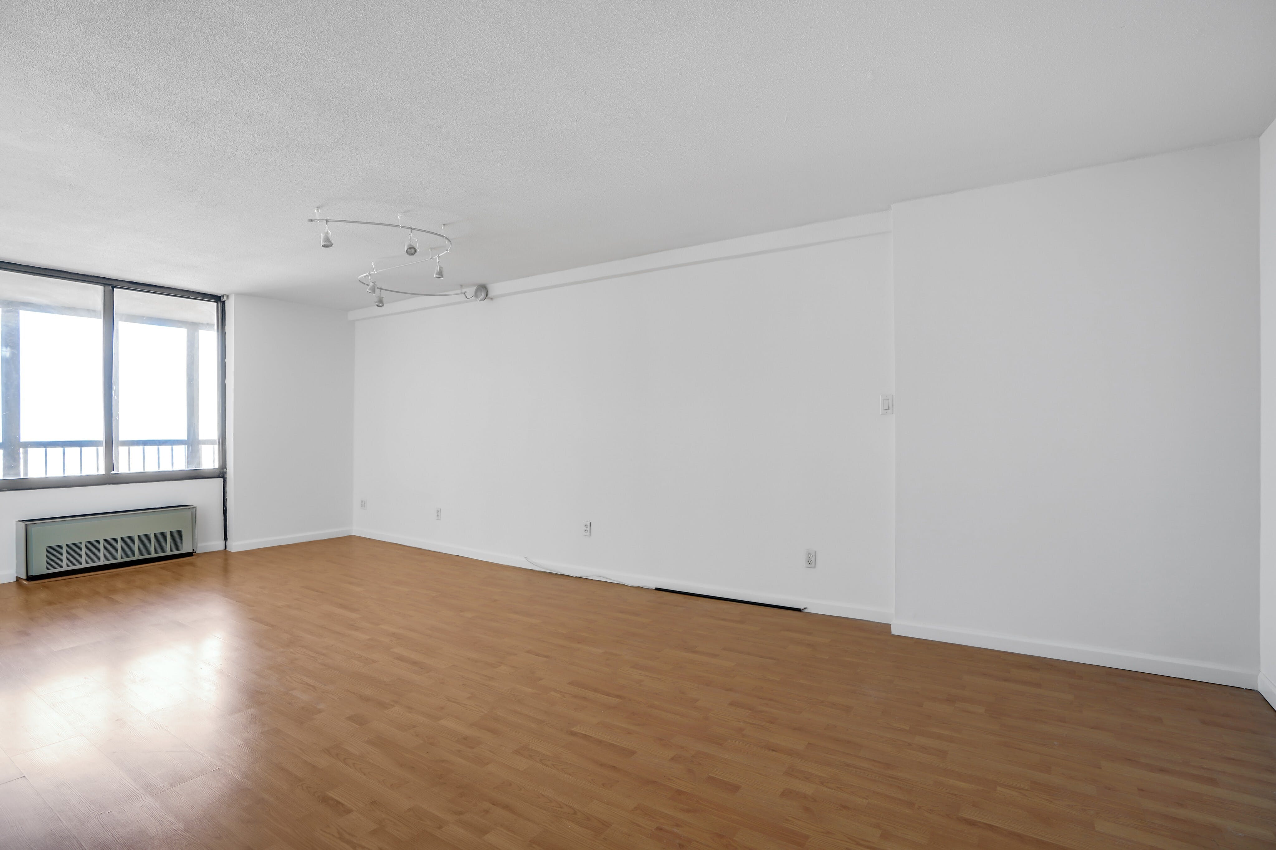 200 Winston Drive, #2811
