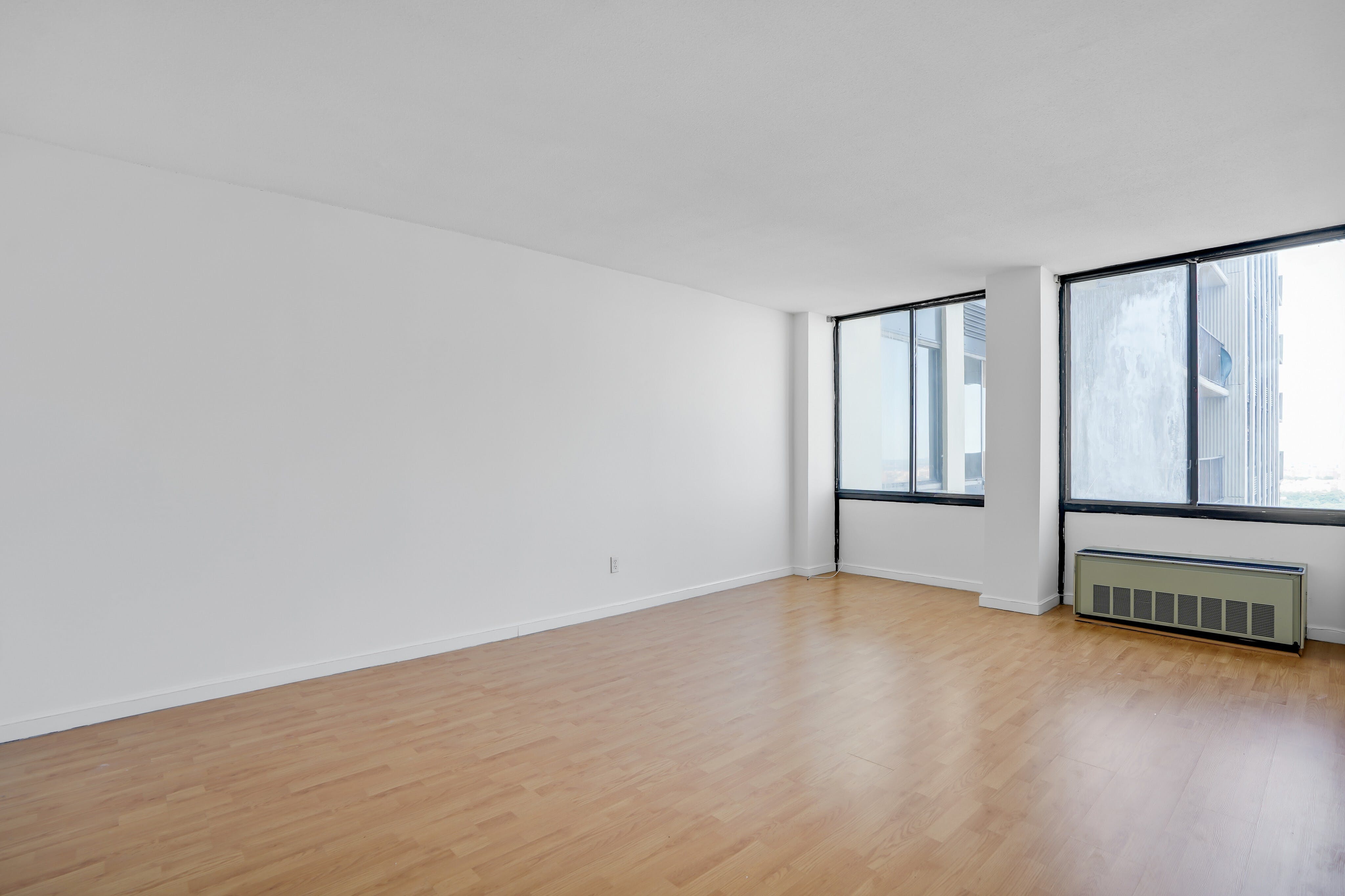 200 Winston Drive, #2811