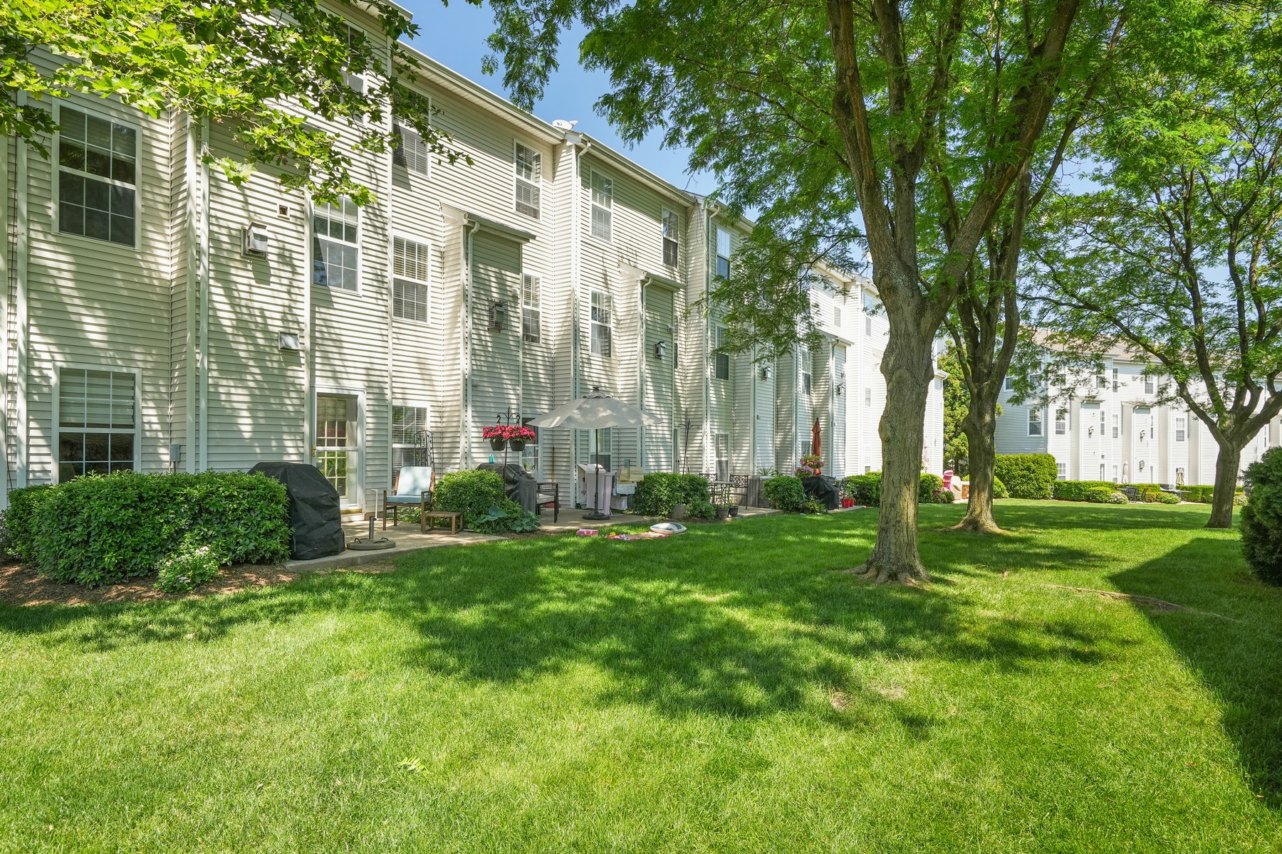 212 Swathmore Drive