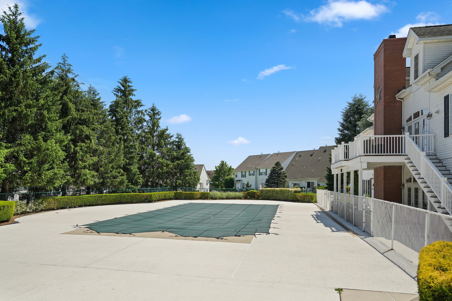 212 Swathmore Drive