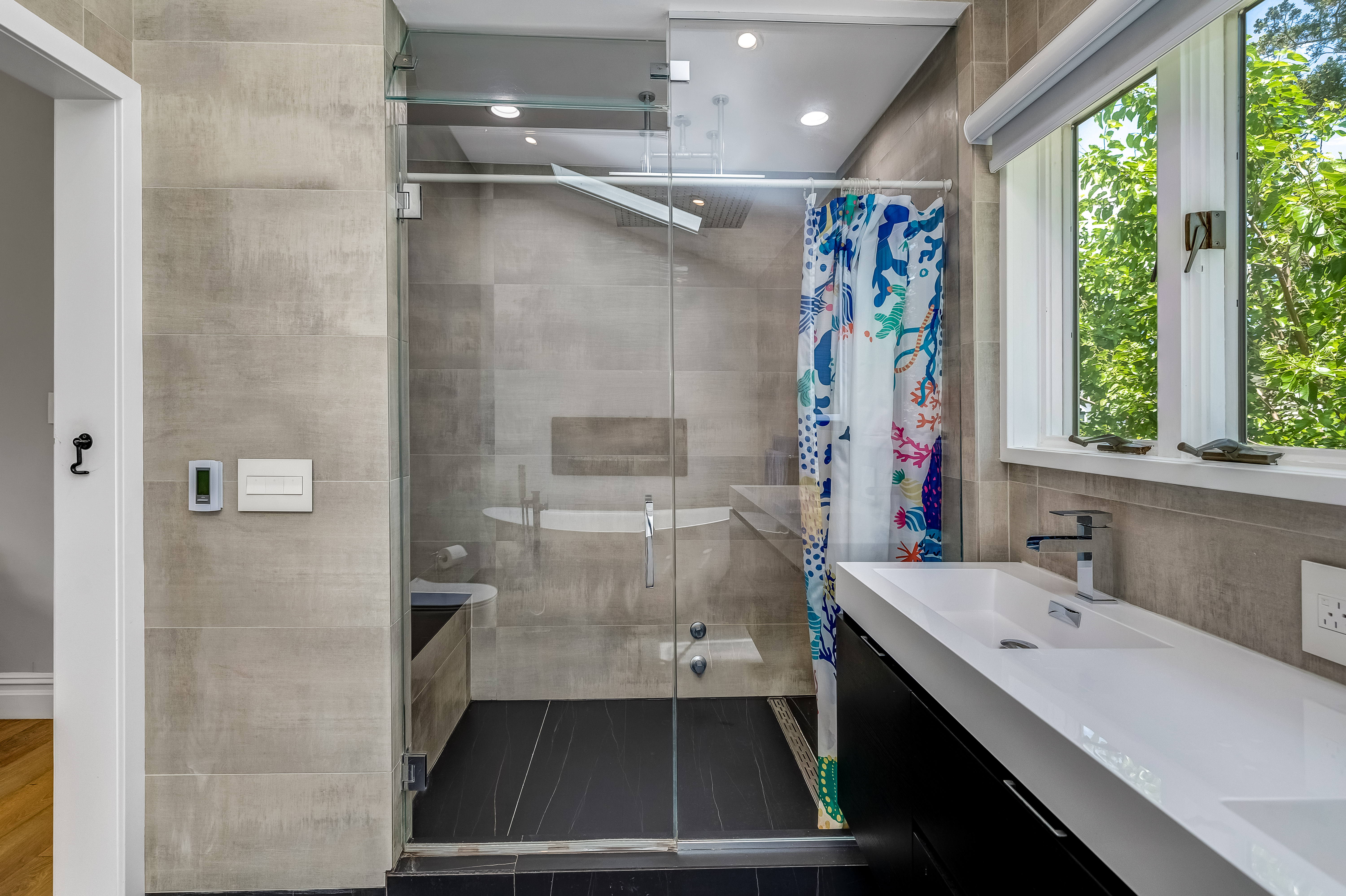 328 Travers Place