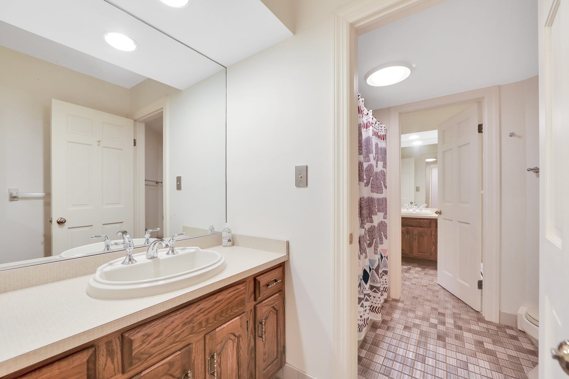 826 Winnebago Drive