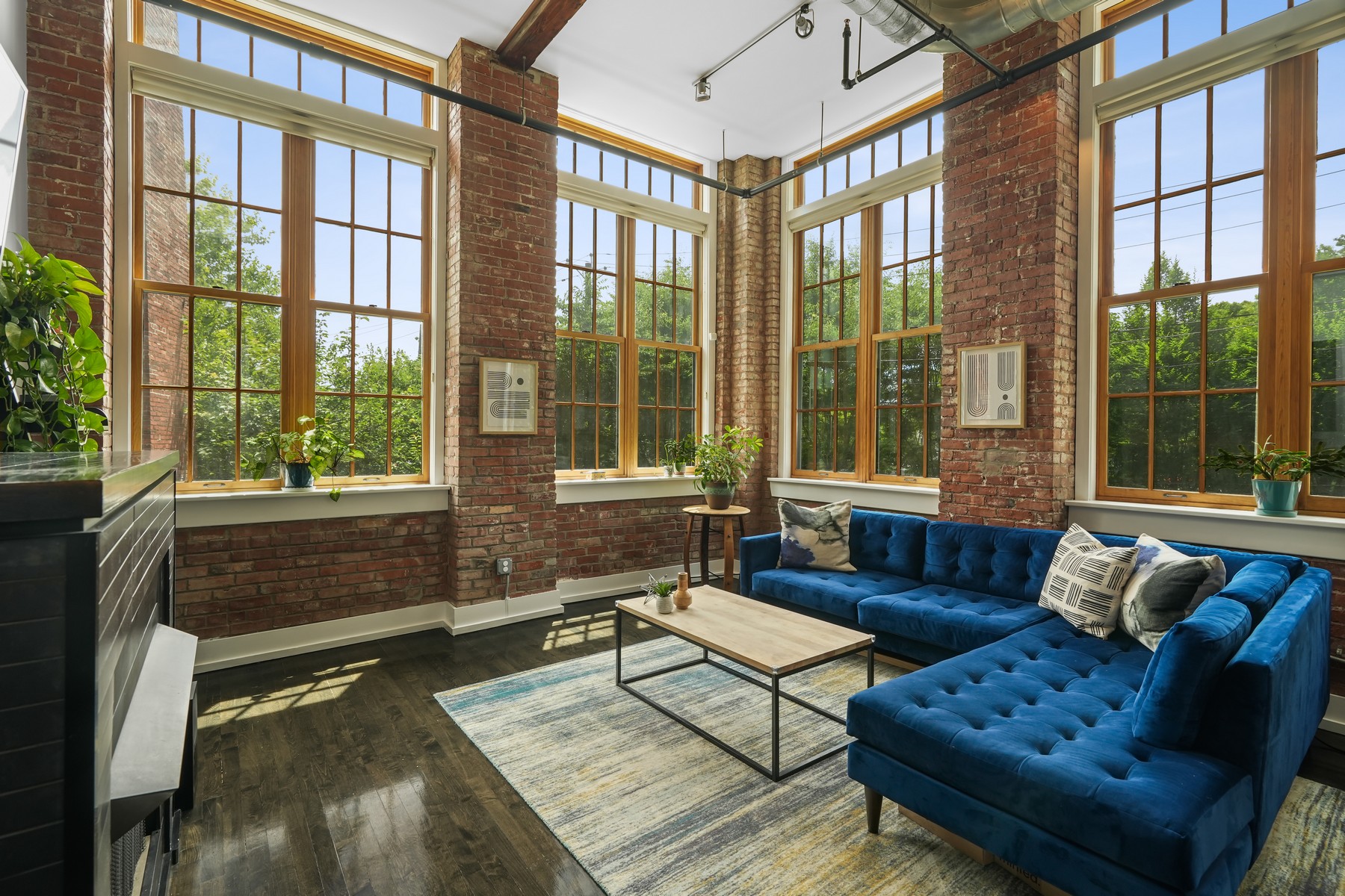 25 Clark Street, #201 
