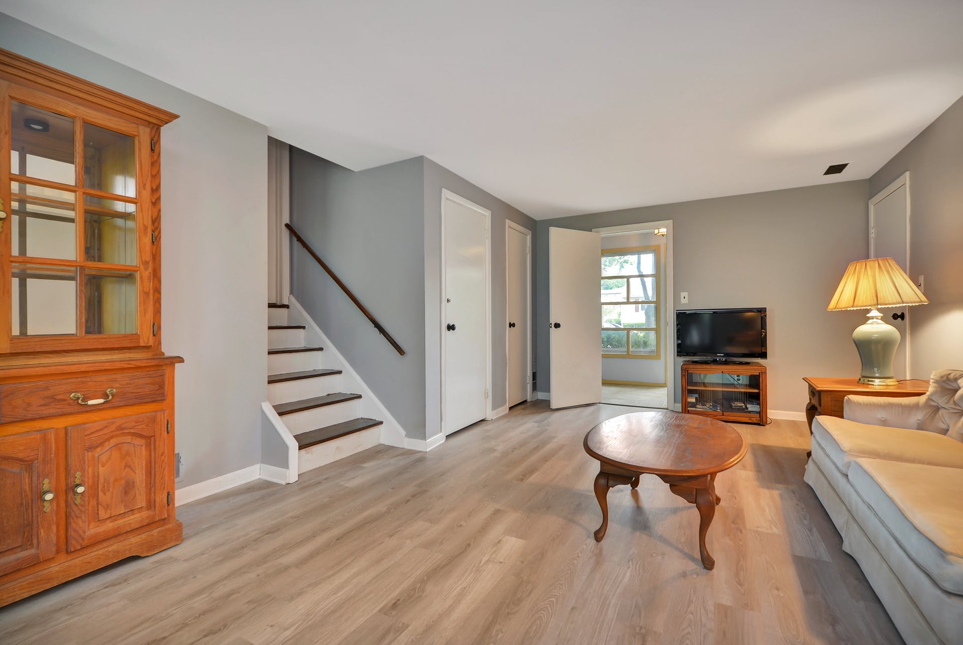 454 Kossuth Street