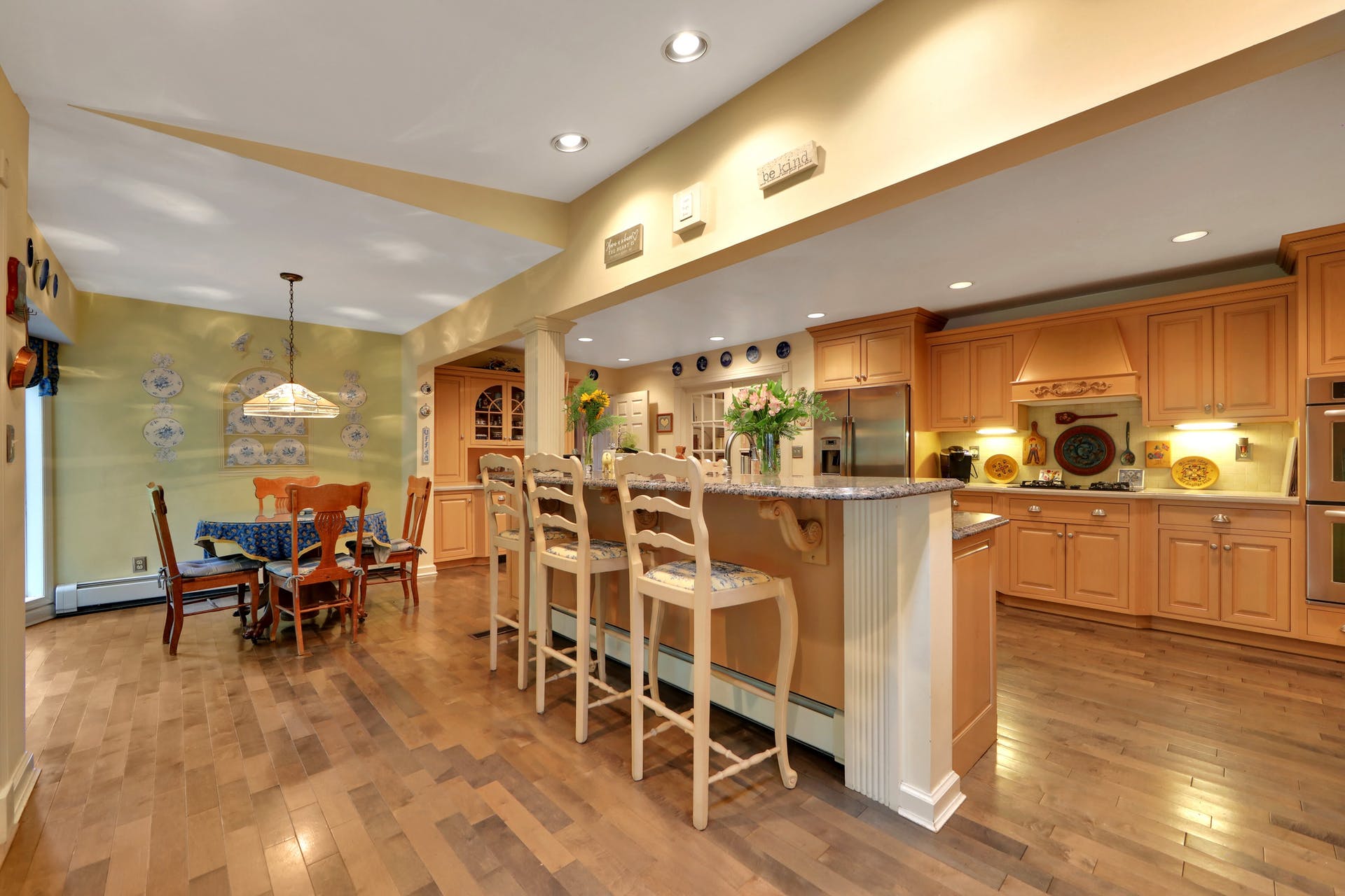 798 Huron Road