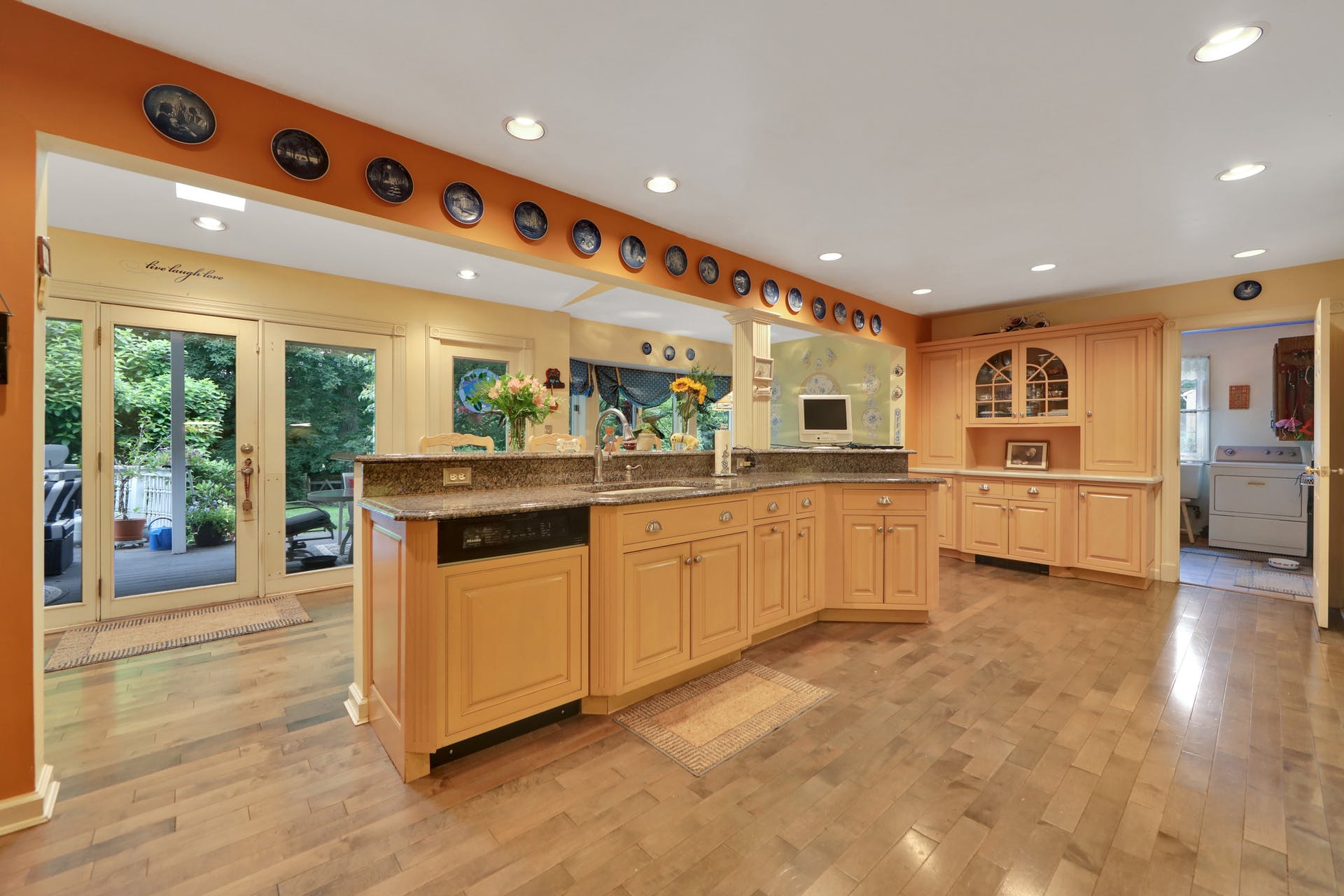 798 Huron Road