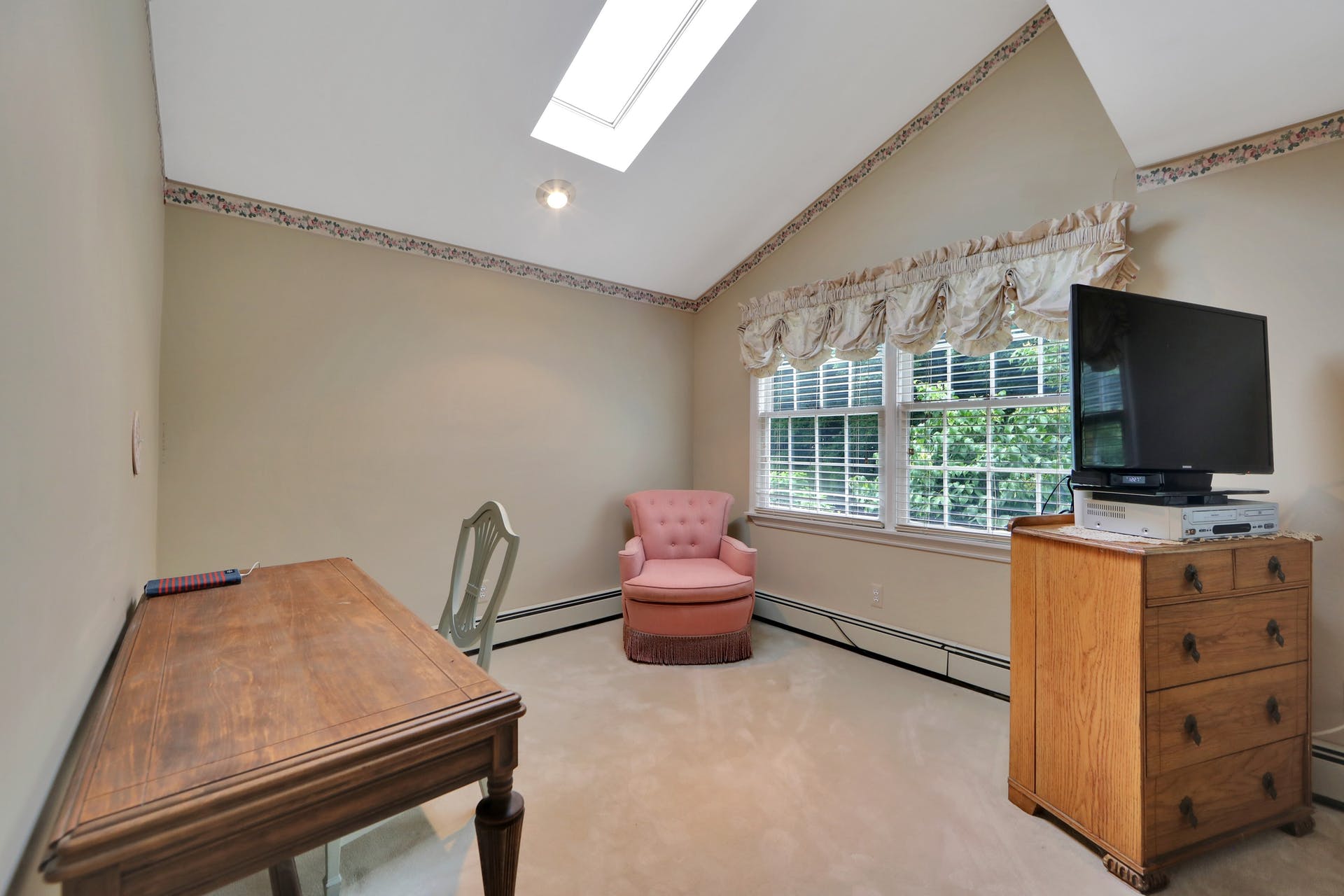 798 Huron Road