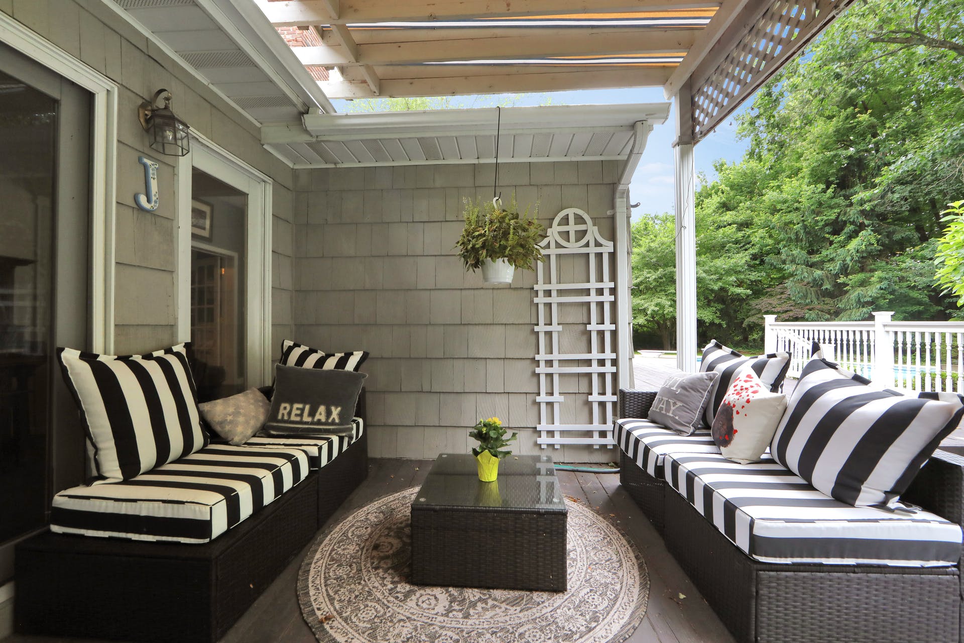 798 Huron Road