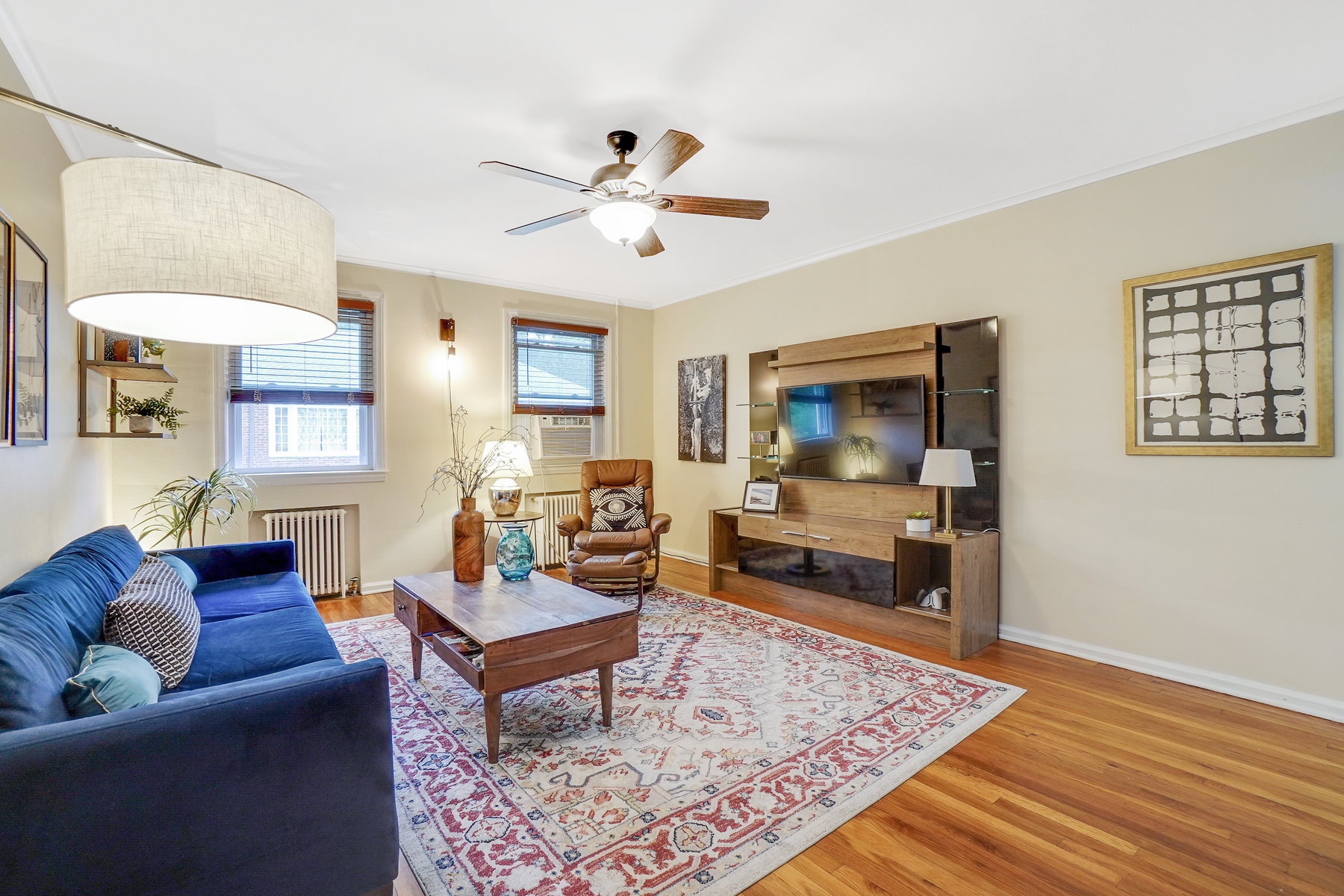 349 Bloomfield Avenue, #128 