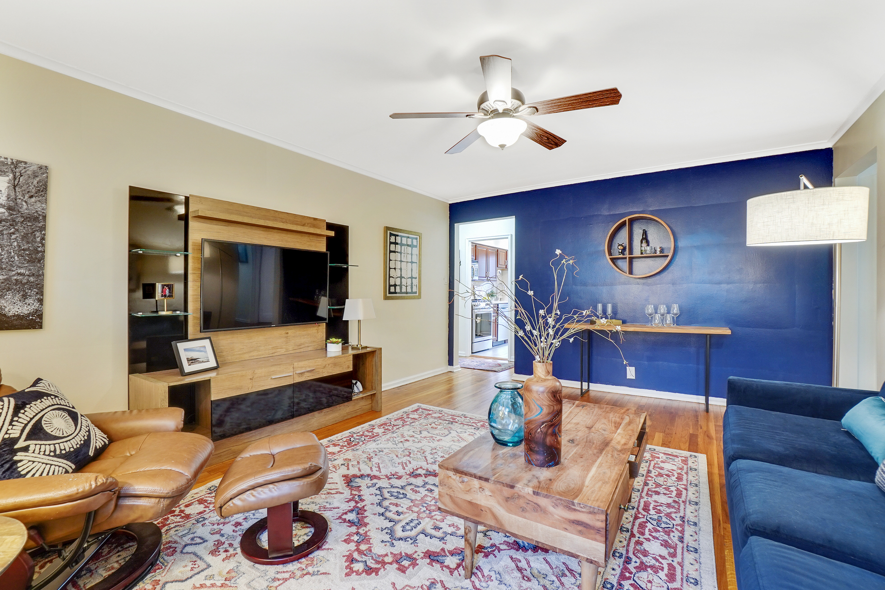 349 Bloomfield Avenue, #128 
