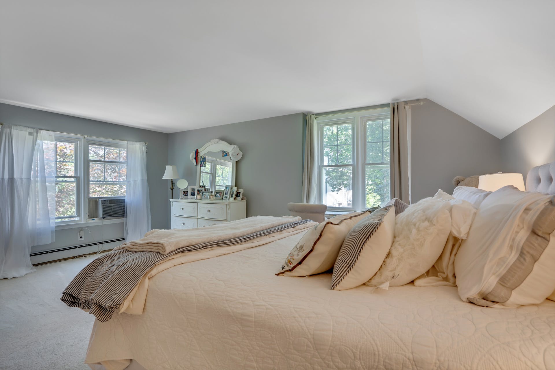 106 Pittis Avenue
