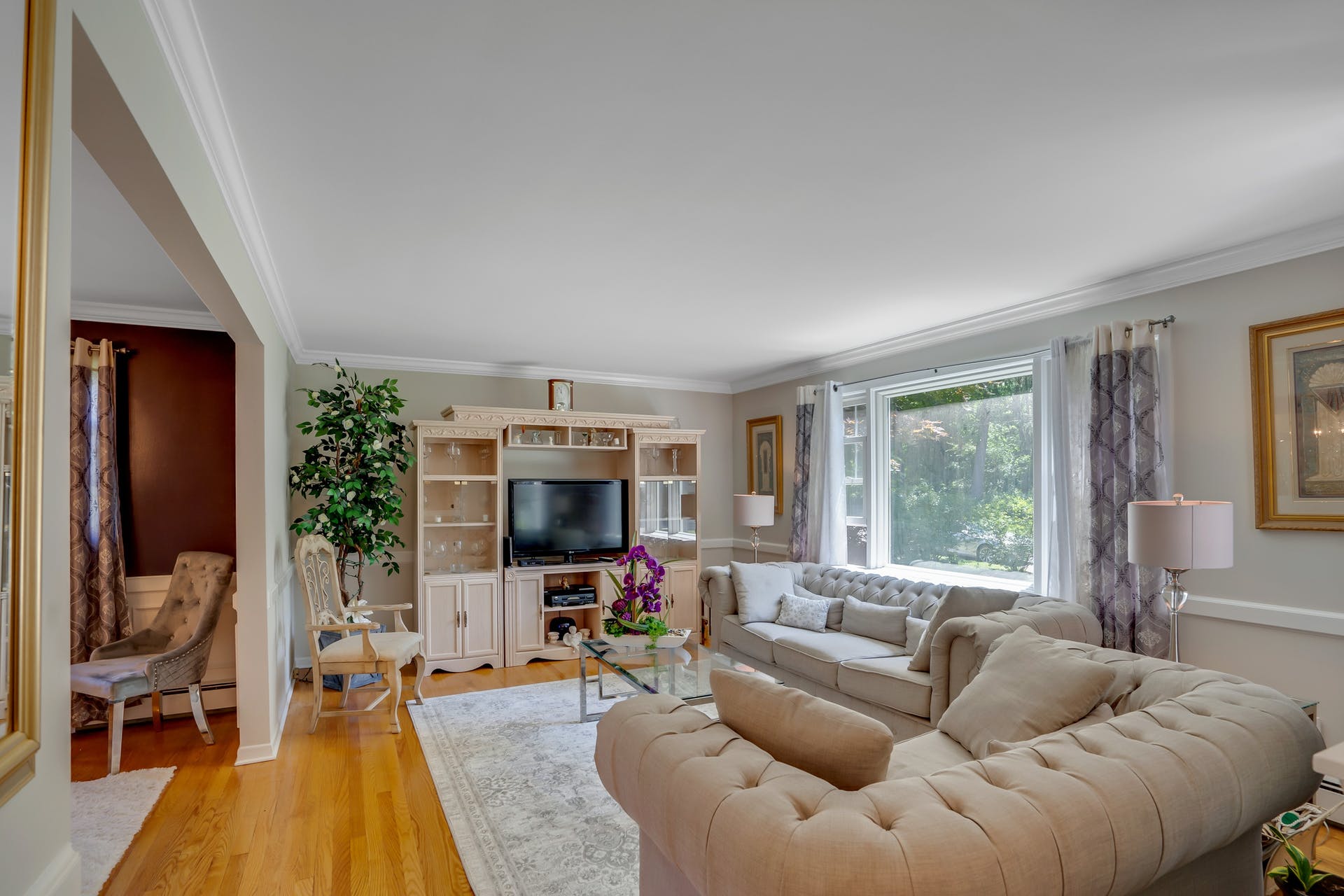 106 Pittis Avenue