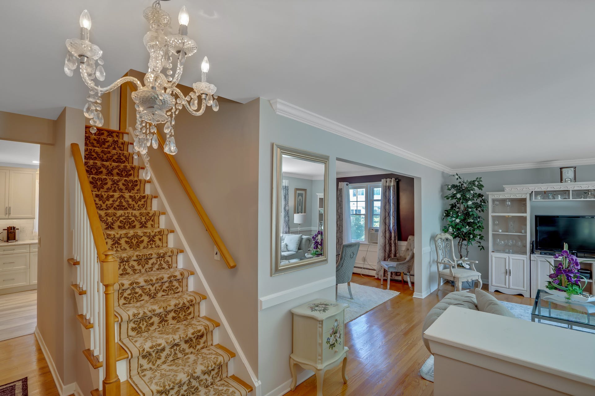 106 Pittis Avenue