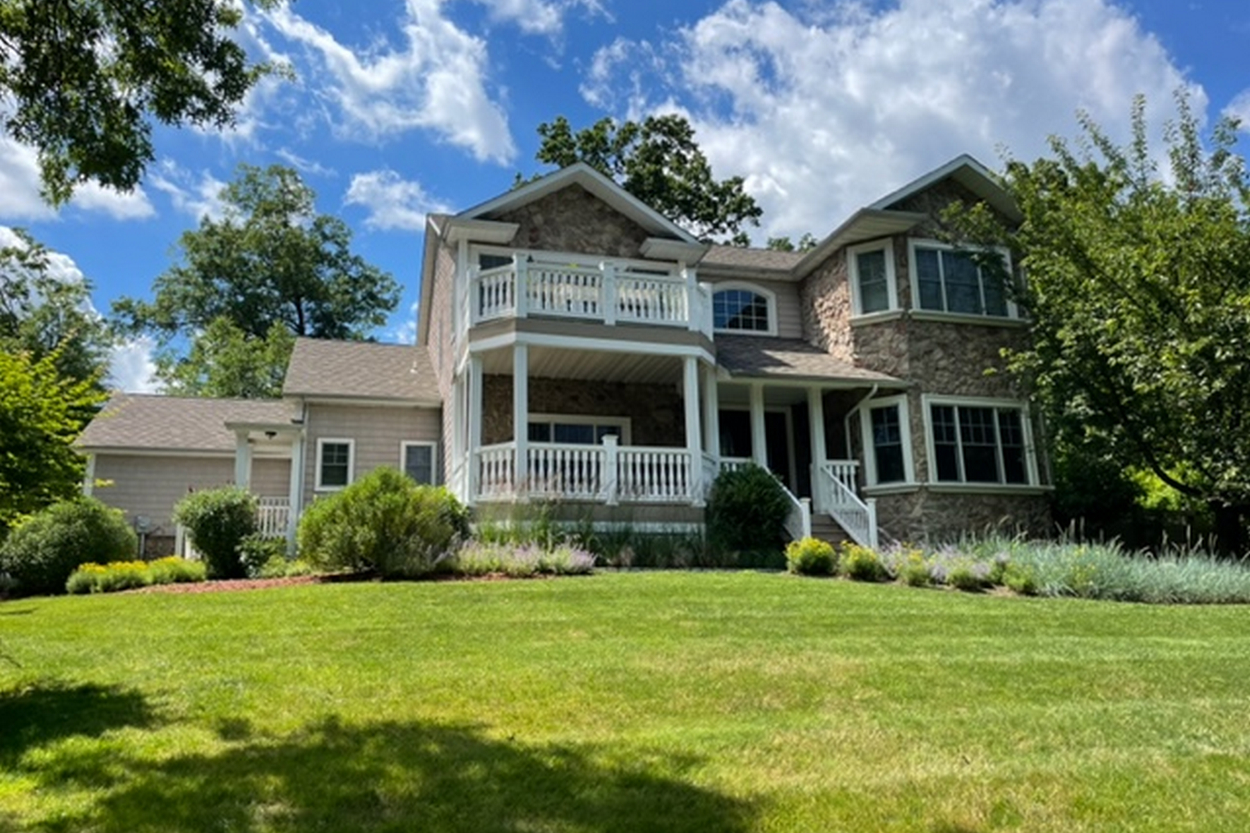 638 Park Place