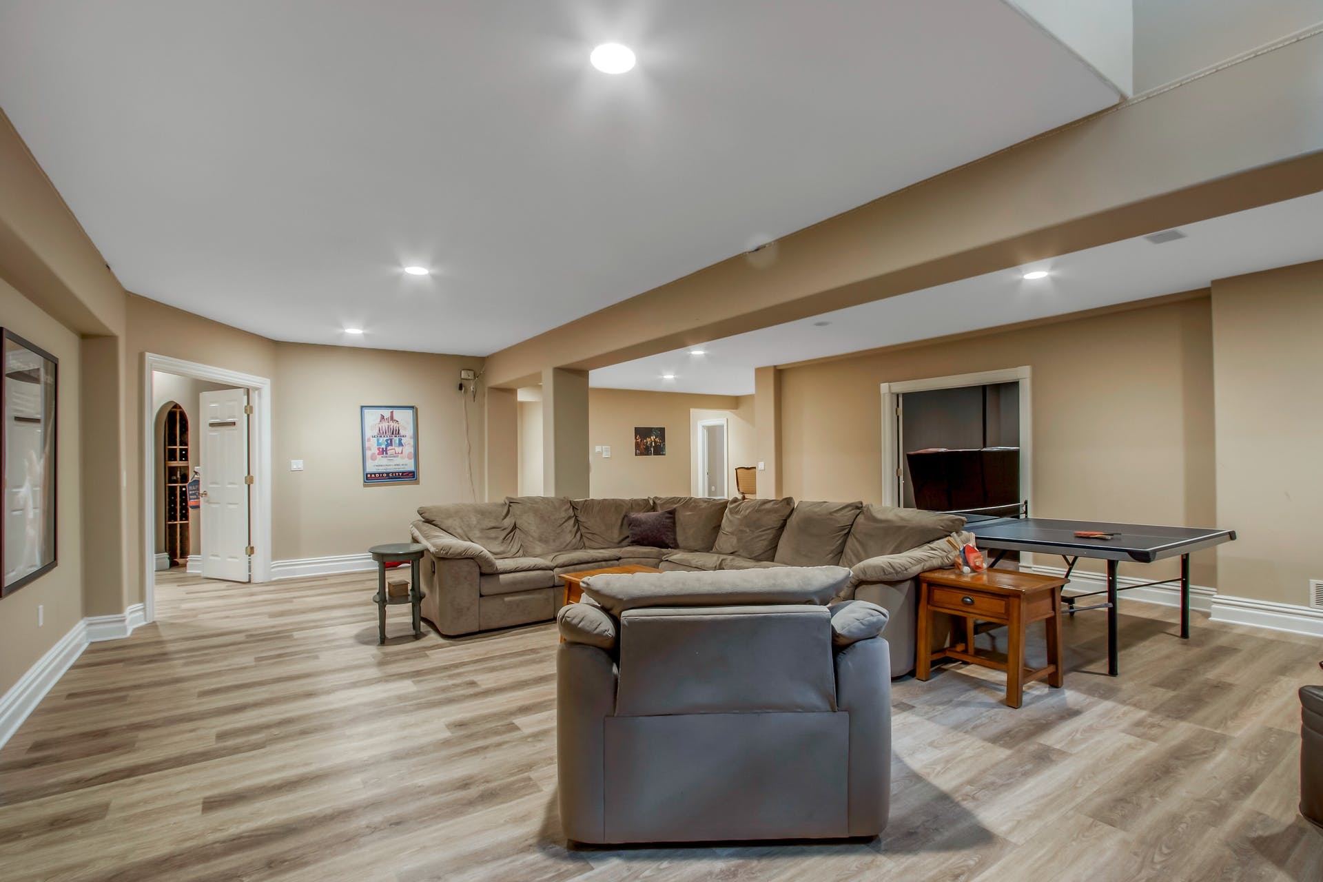 6 Willow Drive