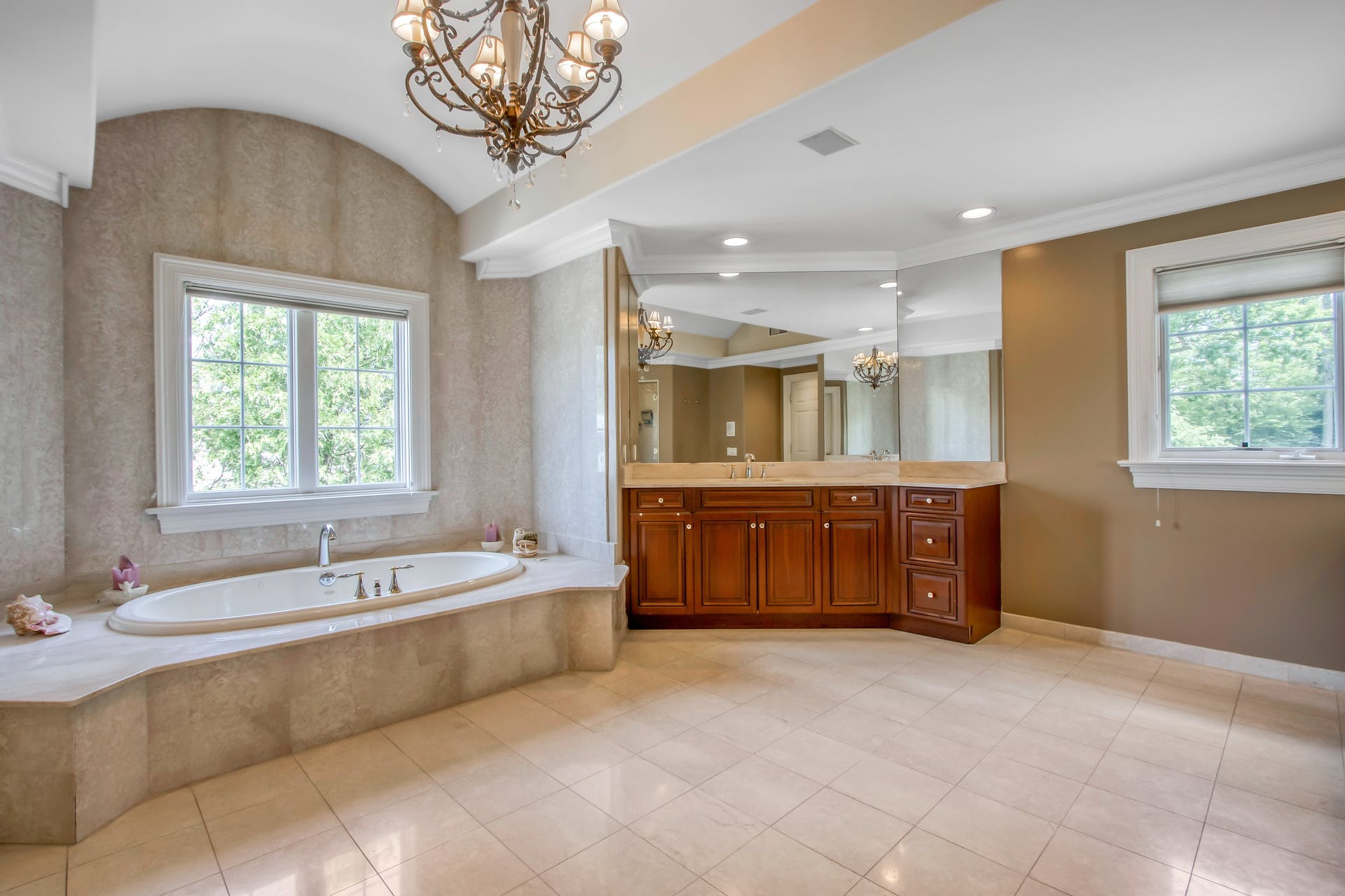 6 Willow Drive