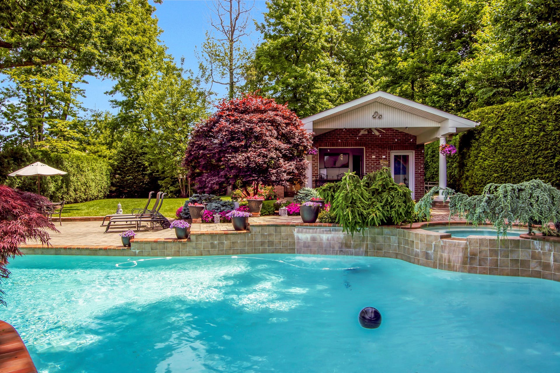 6 Willow Drive