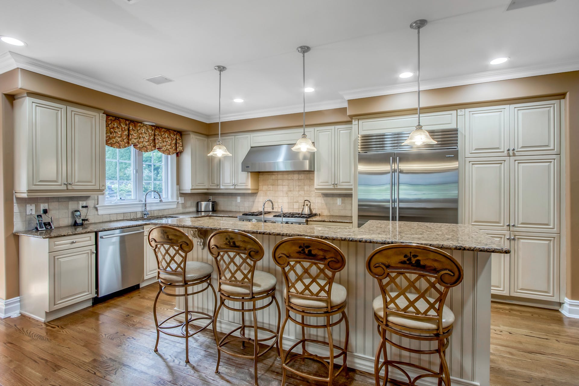 6 Willow Drive