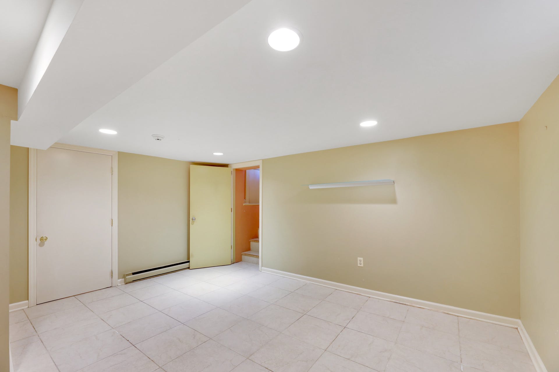 636 Schaefer Avenue