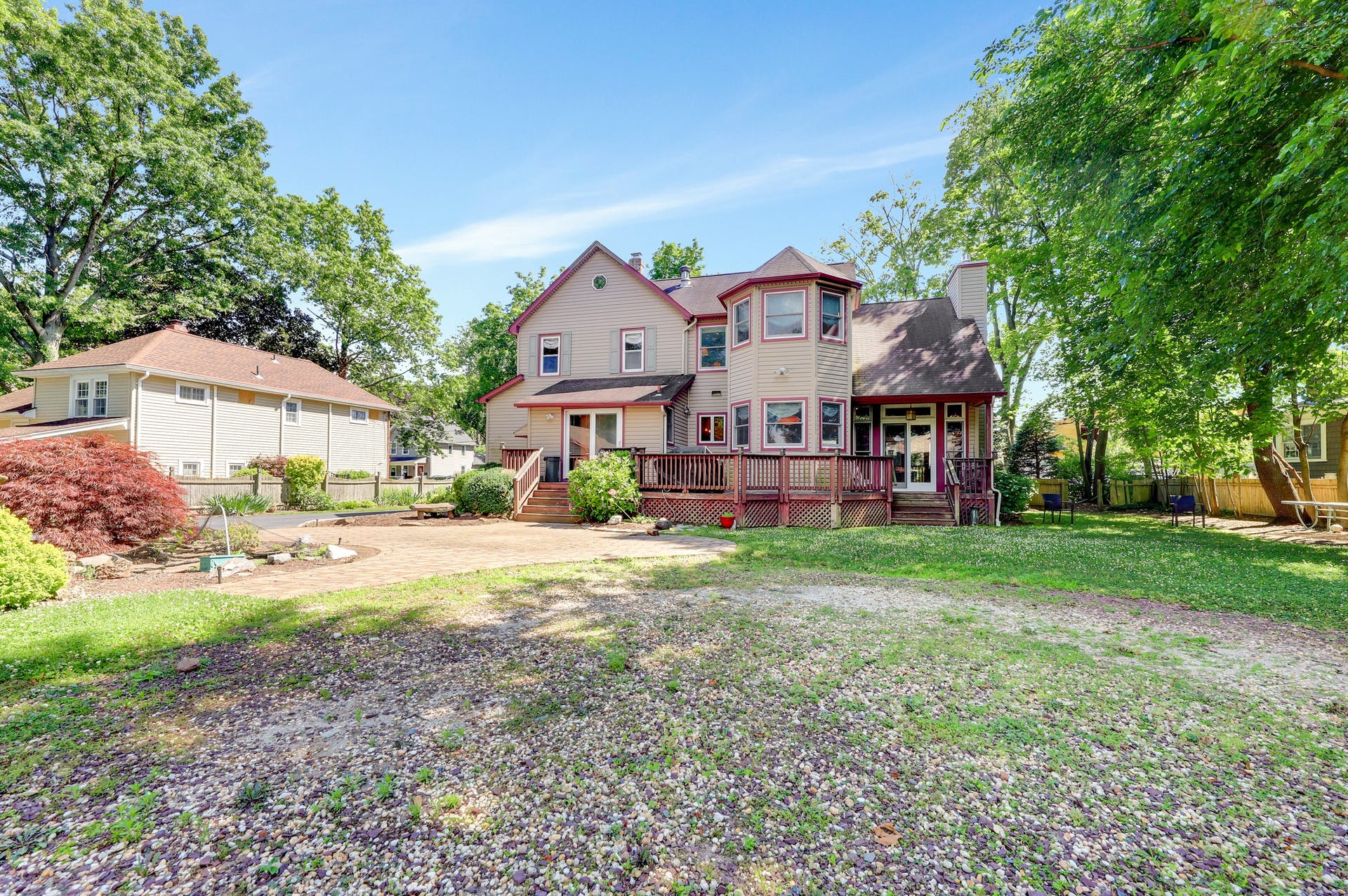 636 Schaefer Avenue