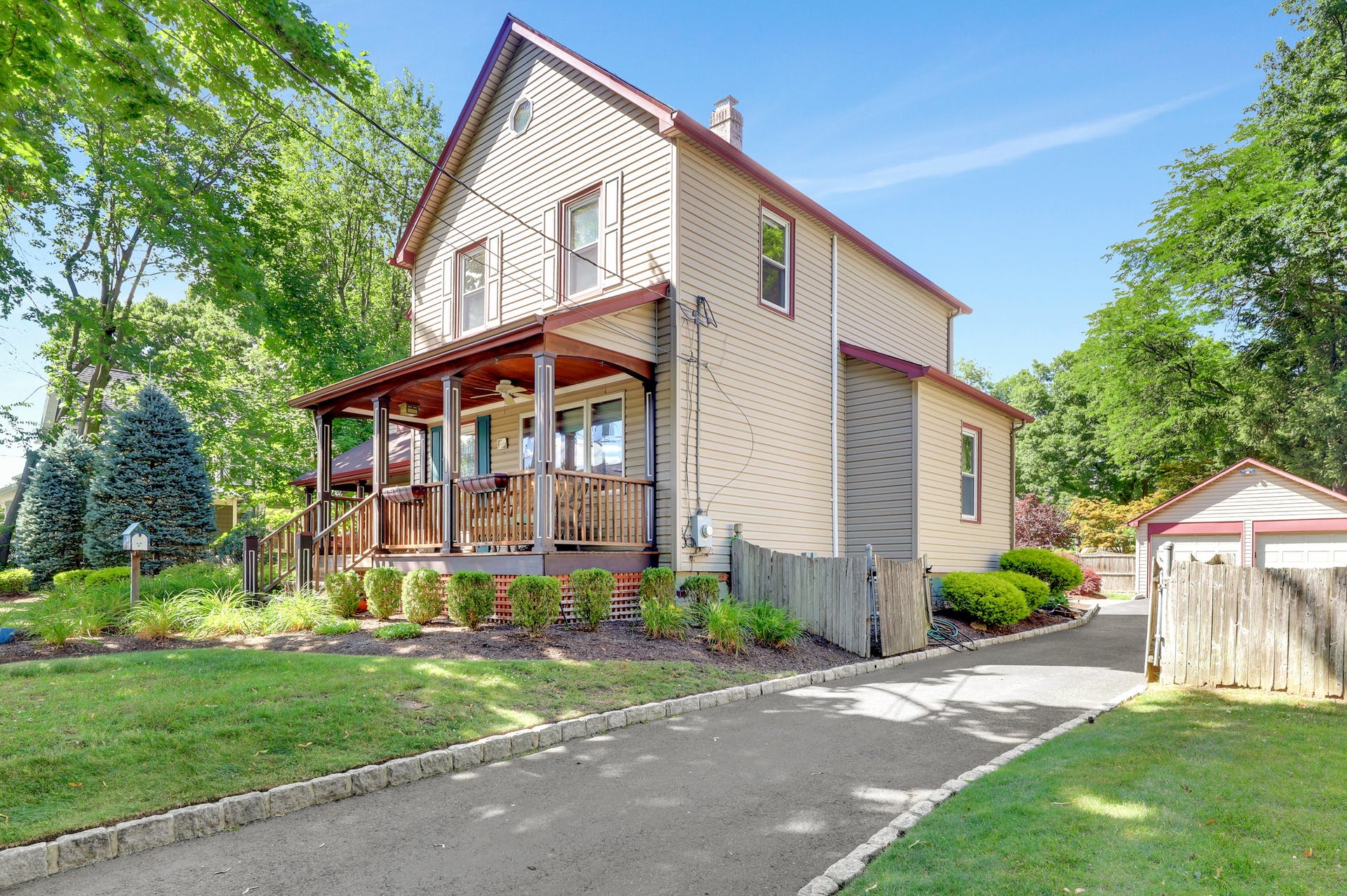 636 Schaefer Avenue