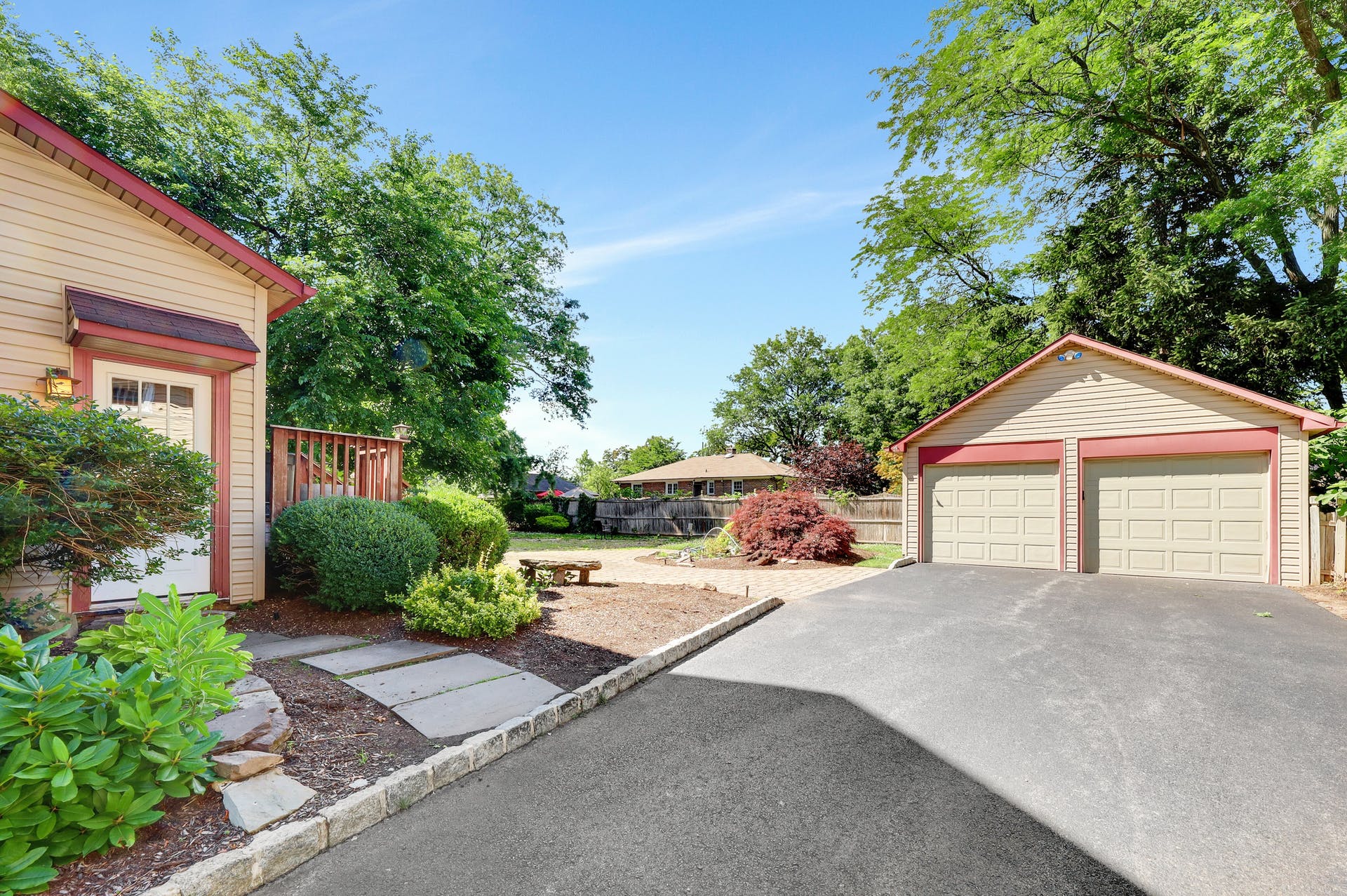 636 Schaefer Avenue