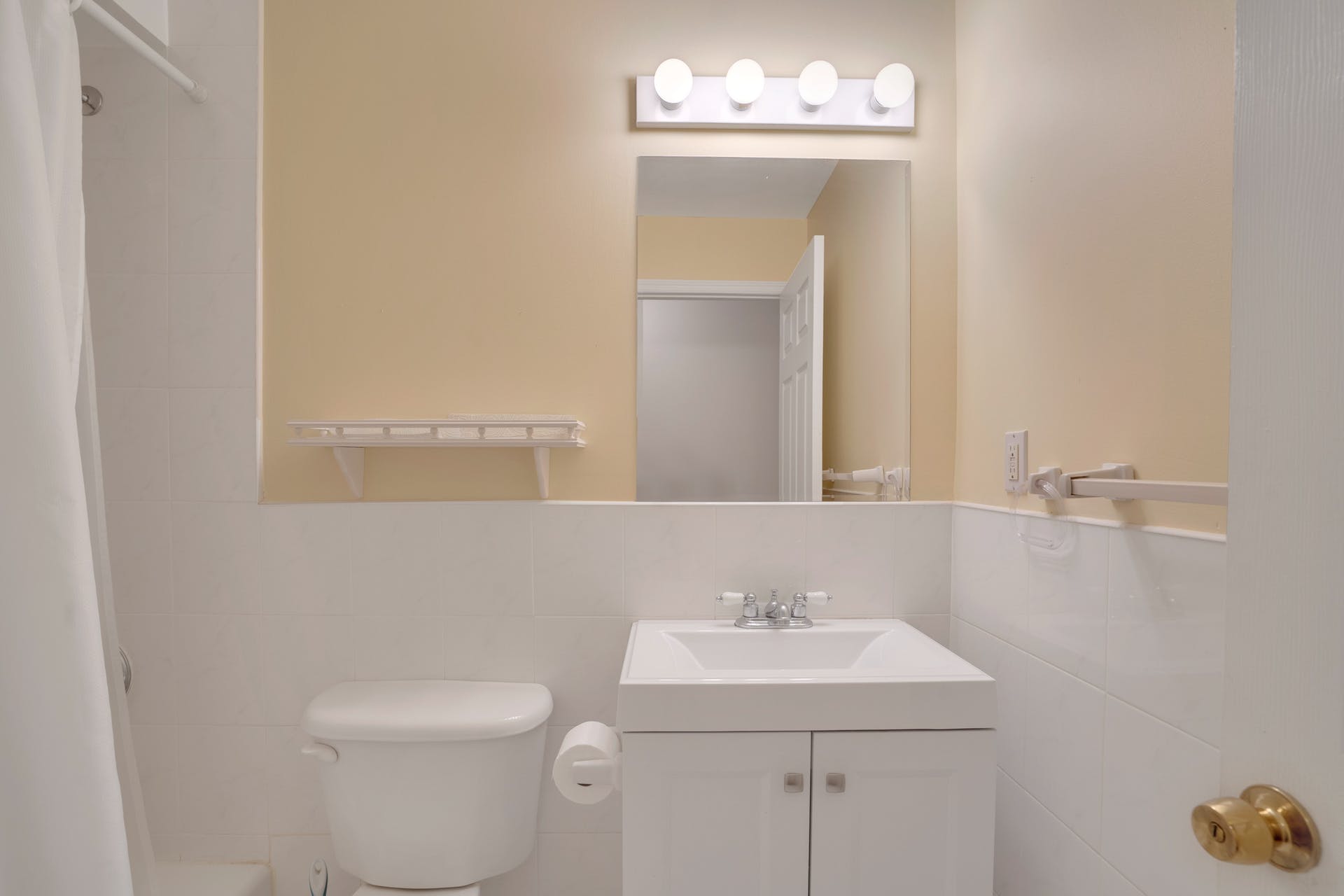 150 Grand Avenue, #2B 