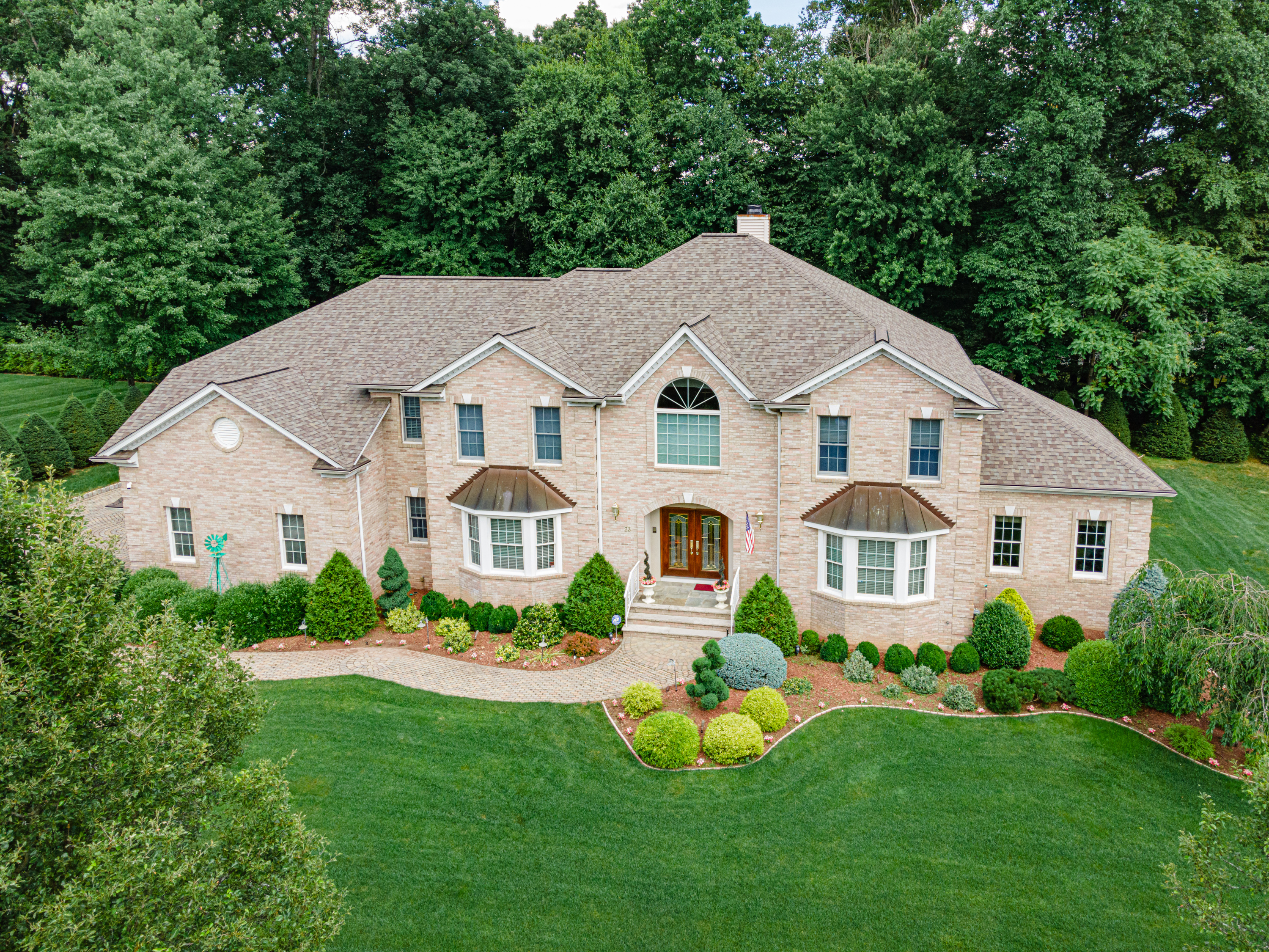 33 Julia Court