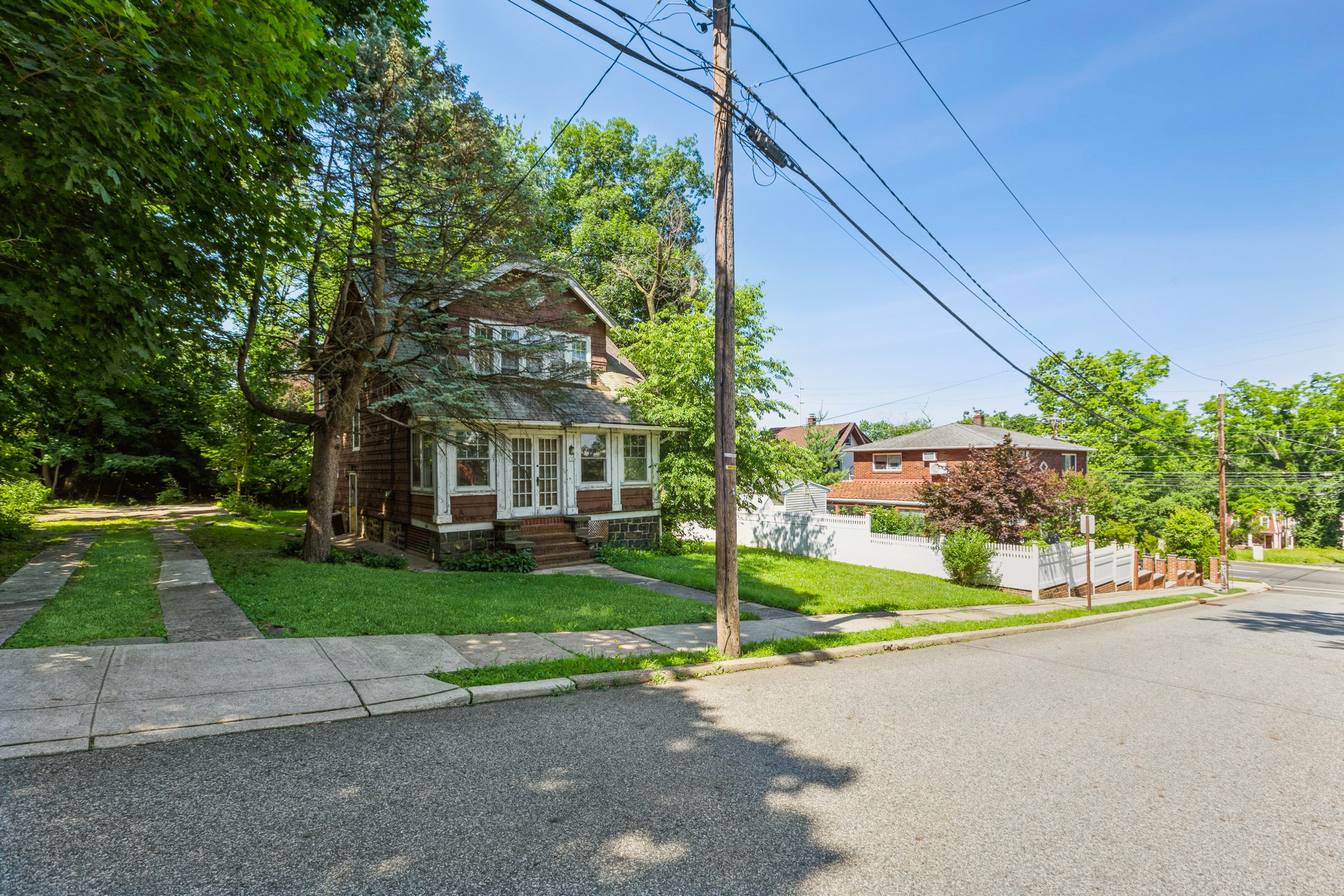 110 Palisade Avenue