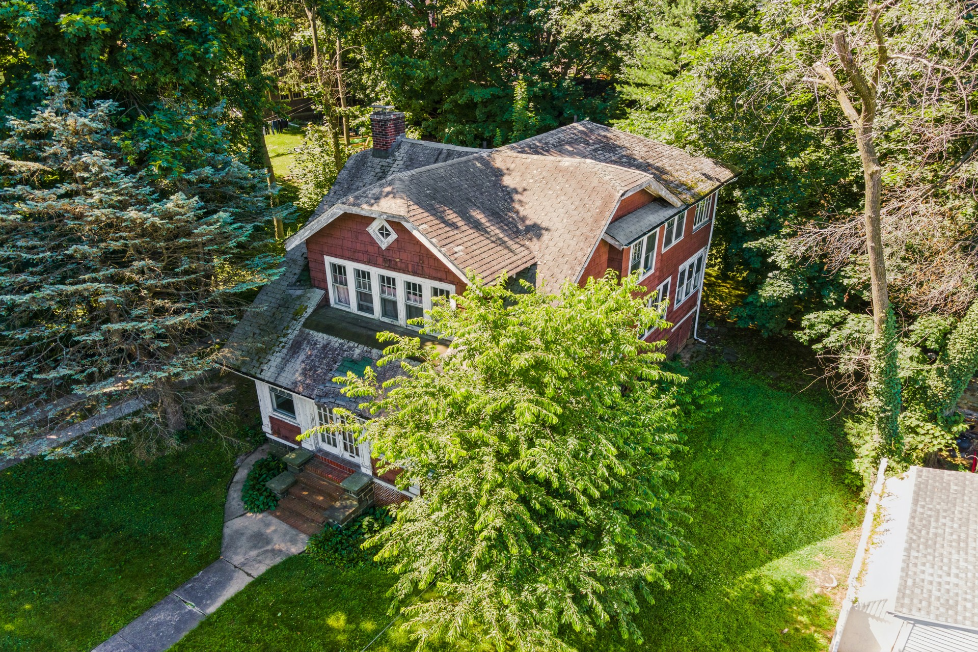 110 Palisade Avenue