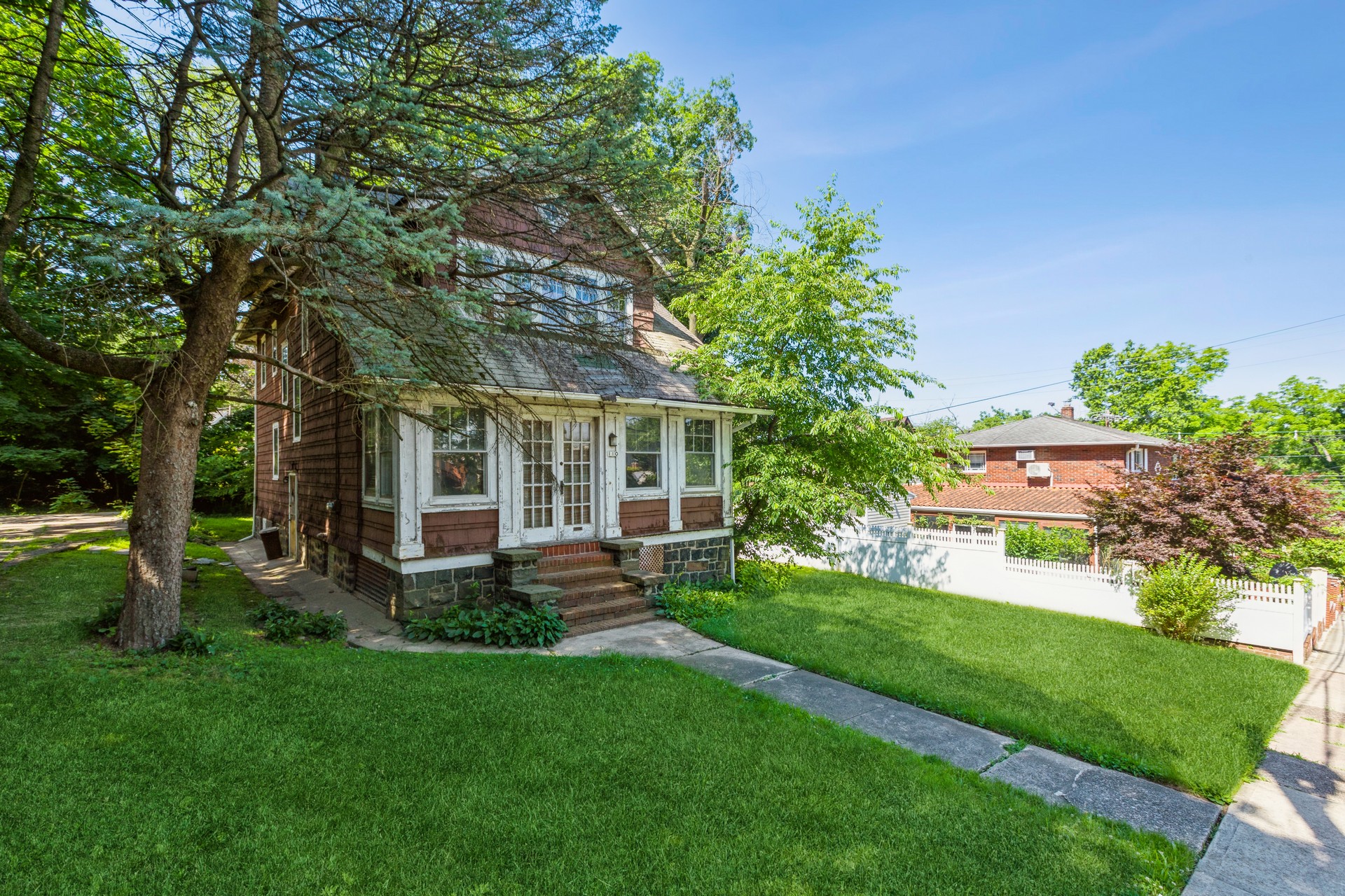 110 Palisade Avenue