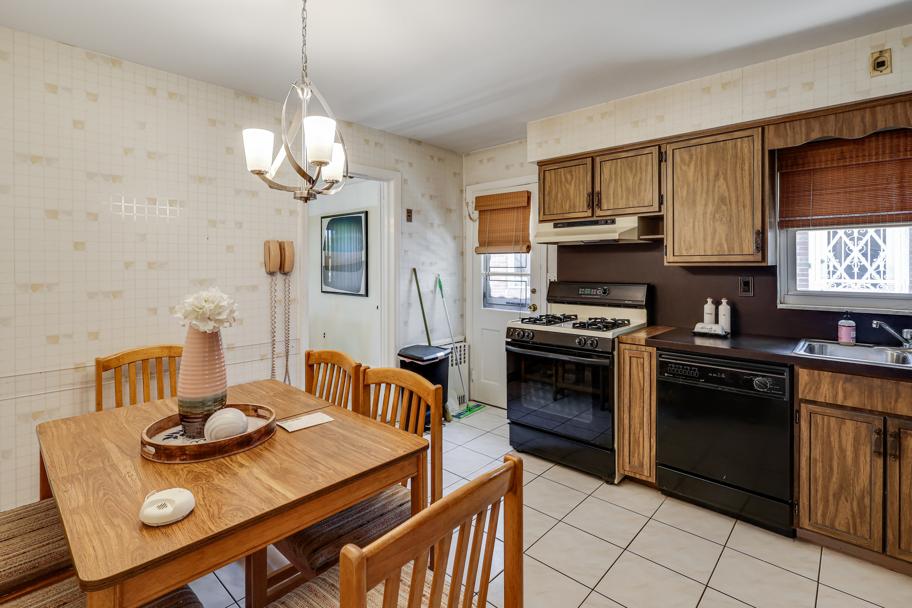 373 McCloud Drive