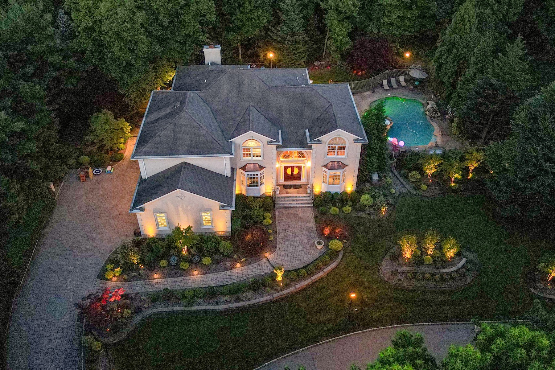 35 Wind Ridge Drive
