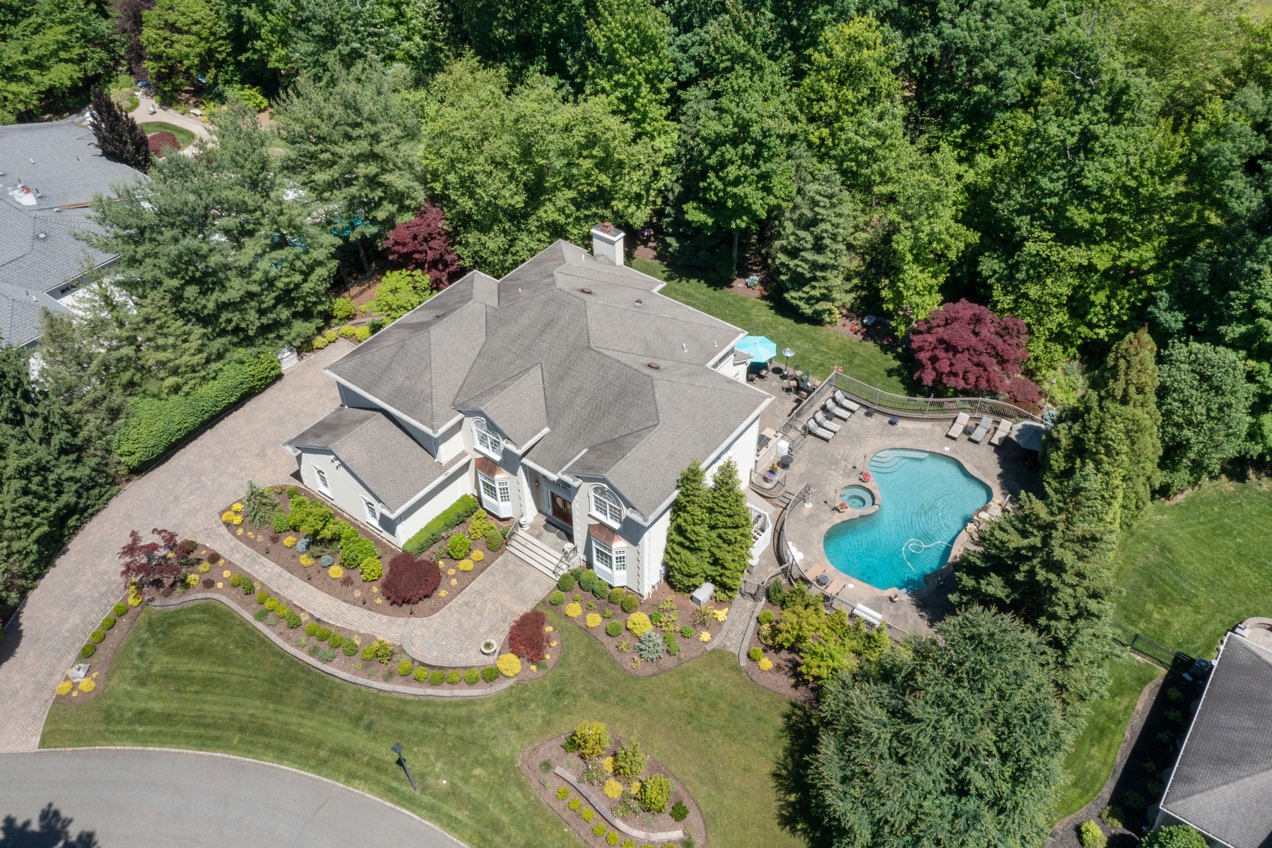 35 Wind Ridge Drive