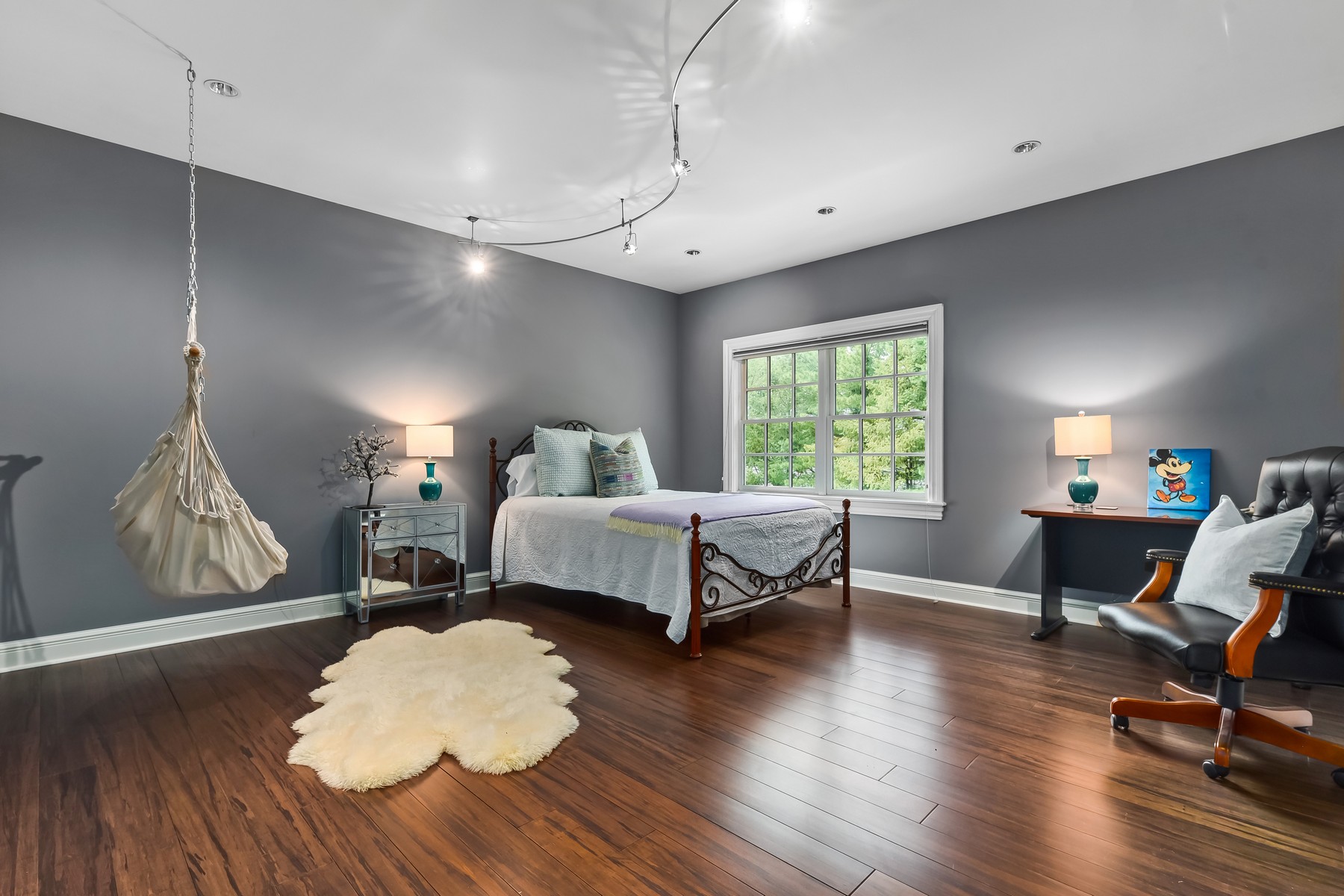 35 Wind Ridge Drive