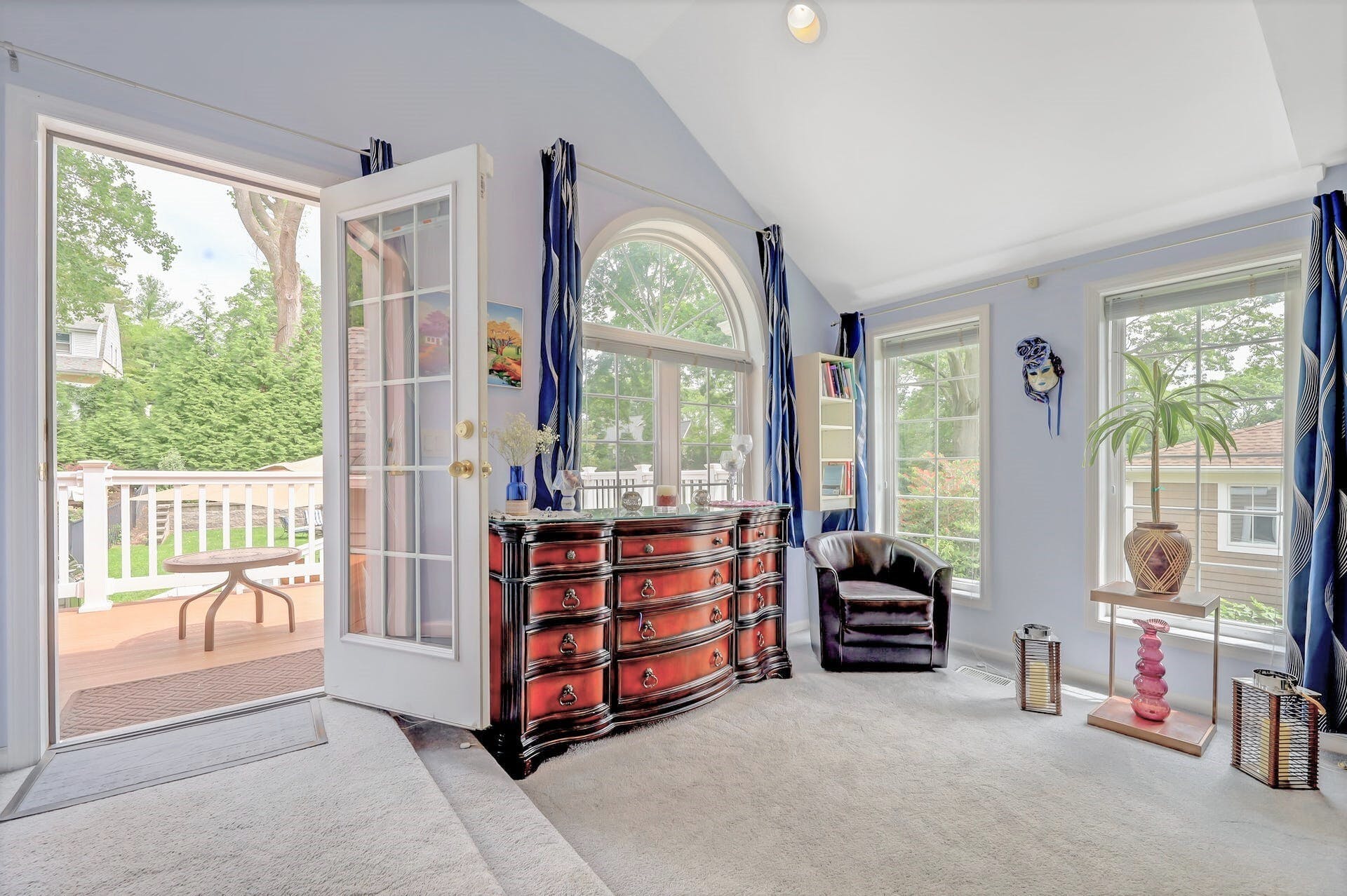 111 Erledon Road